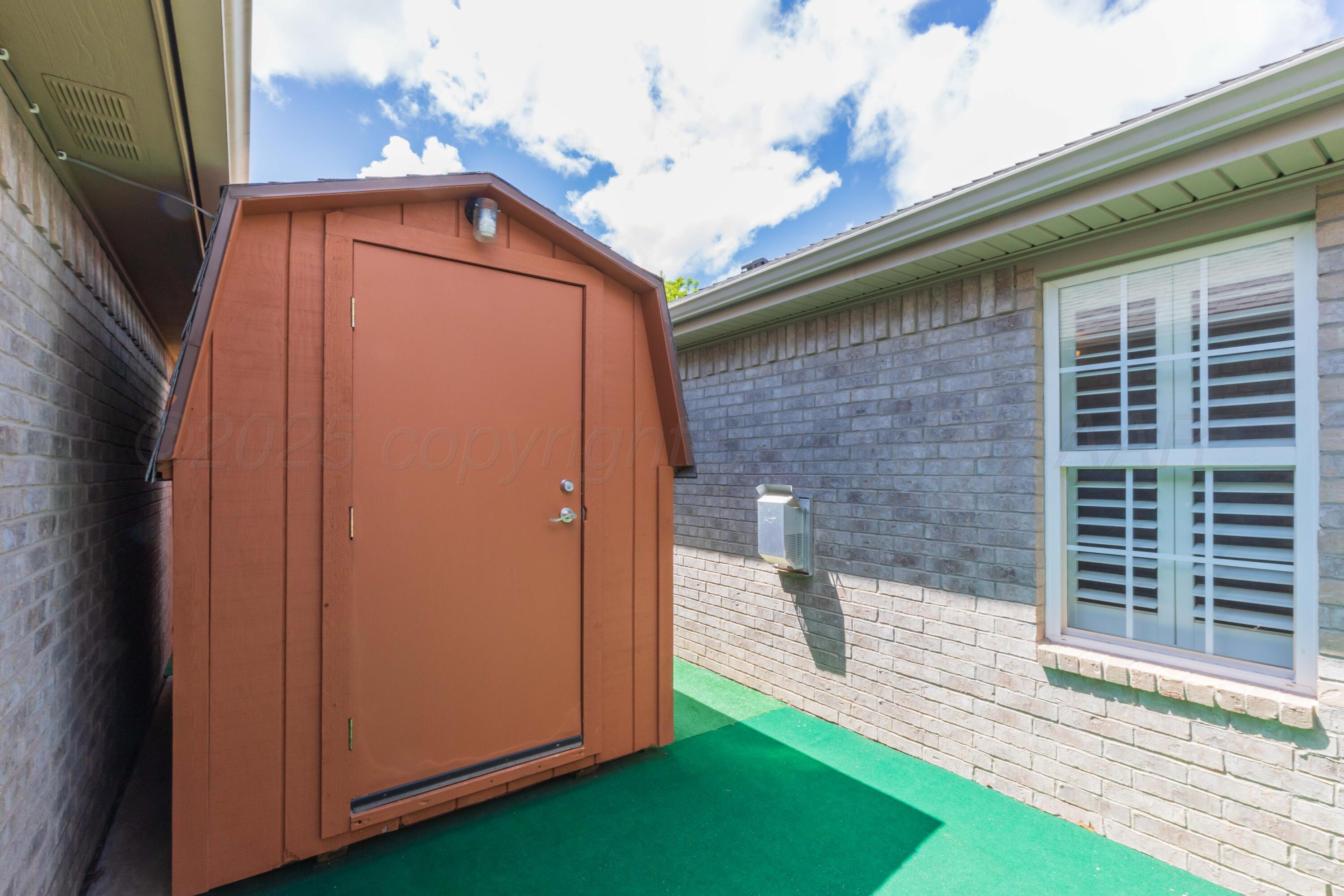 6703 Mosley Street Property Photo 35