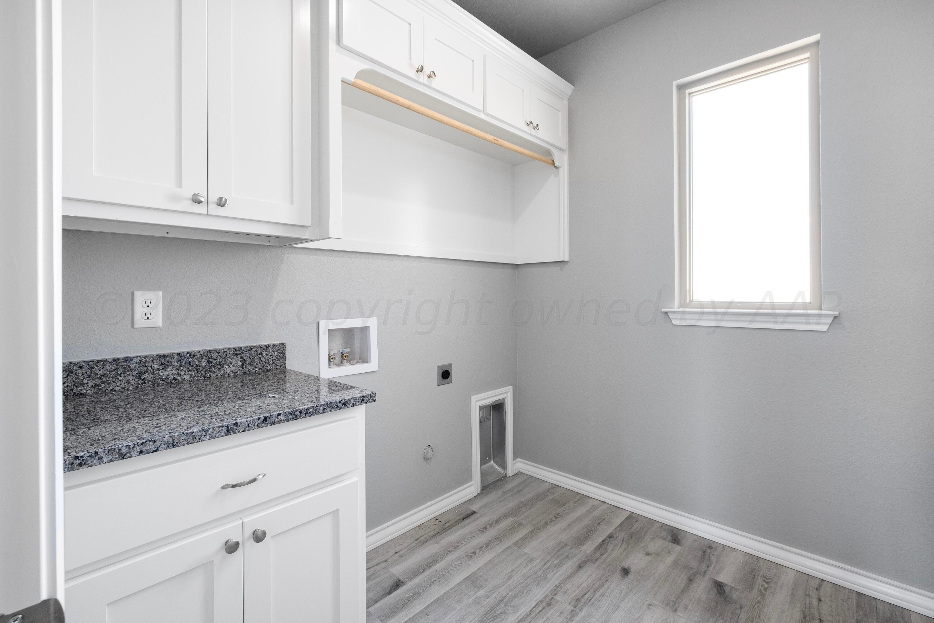 1401 Taryn Lane Property Photo 31