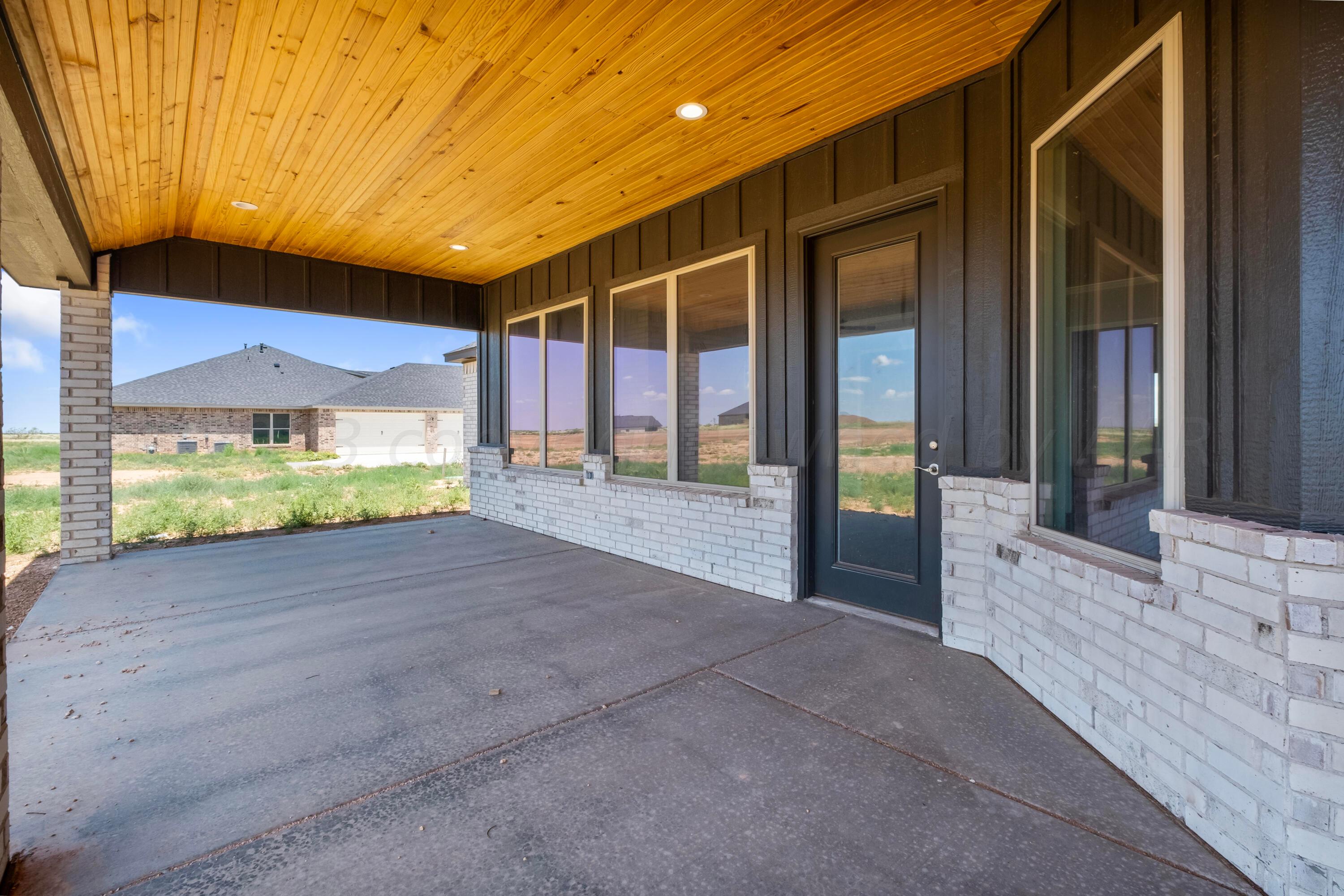 1401 Taryn Lane Property Photo 34