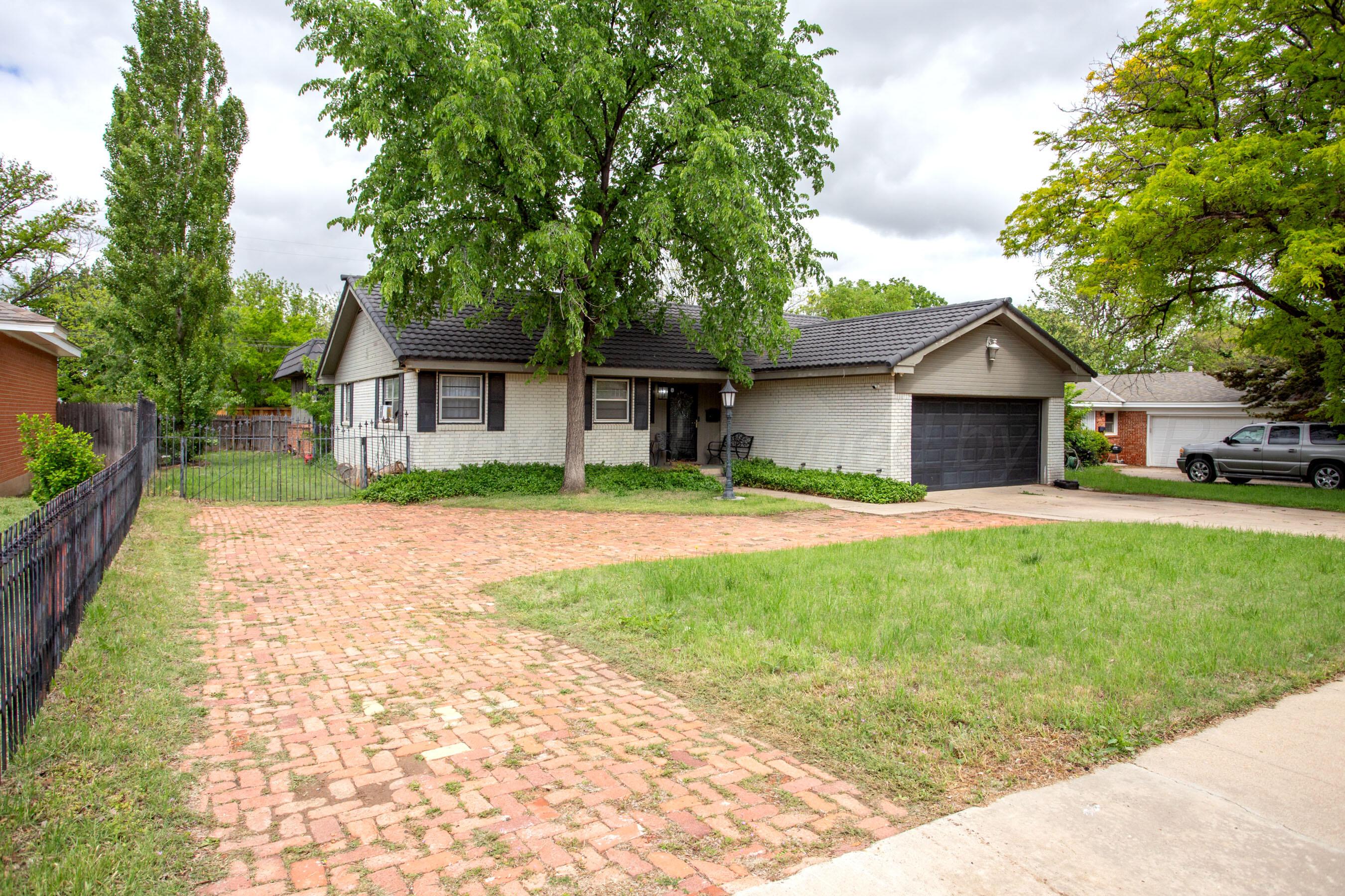 3508 Hawthorne Drive Property Photo 1