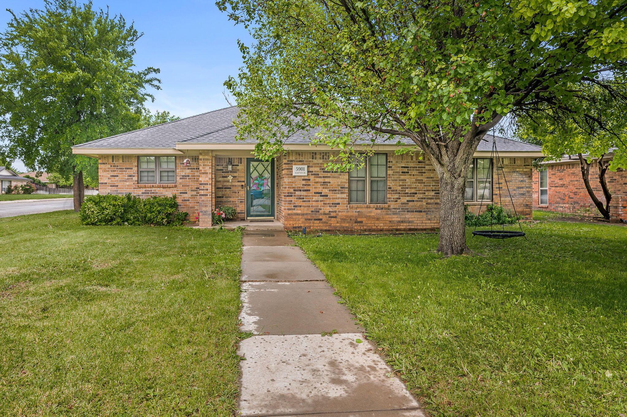 5901 Hampton Drive Property Photo 1