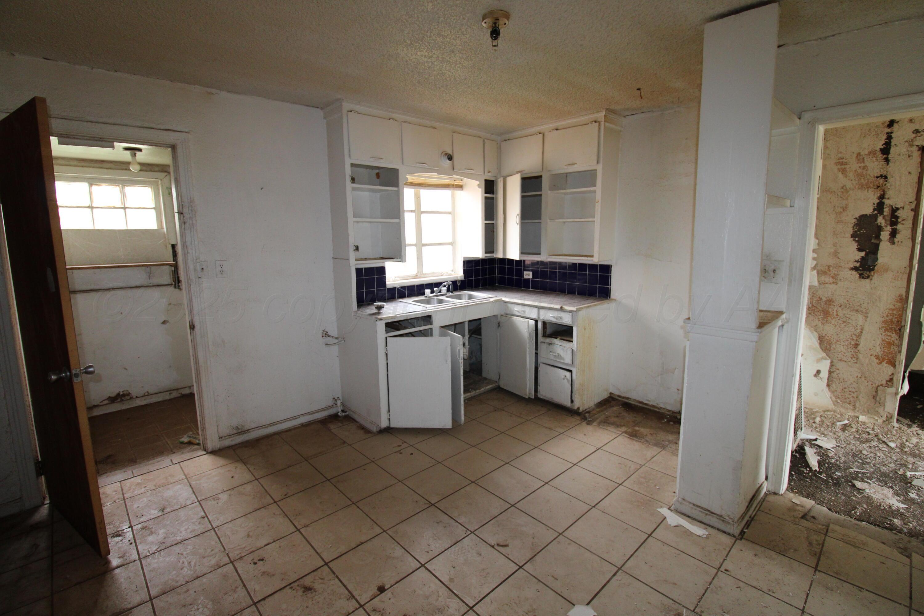 416 S Fannin Street Property Photo 2