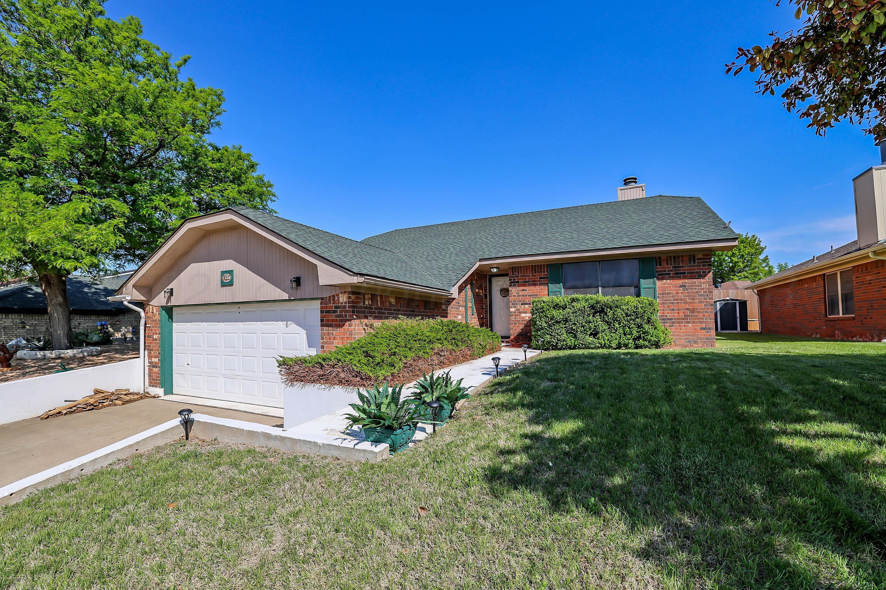 1320 Montclair Drive Property Photo 1