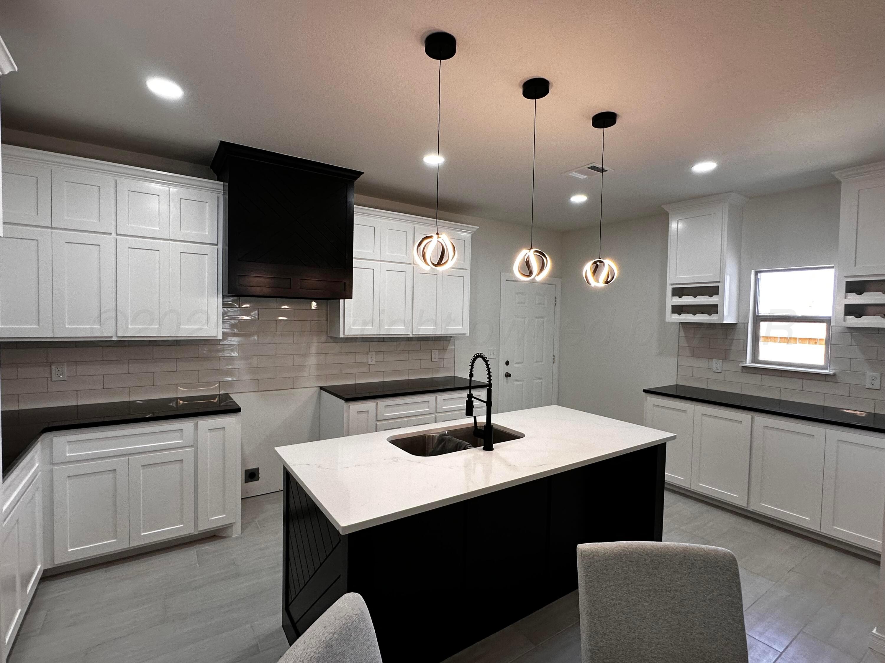 1513 Se 11th Avenue Property Photo 7