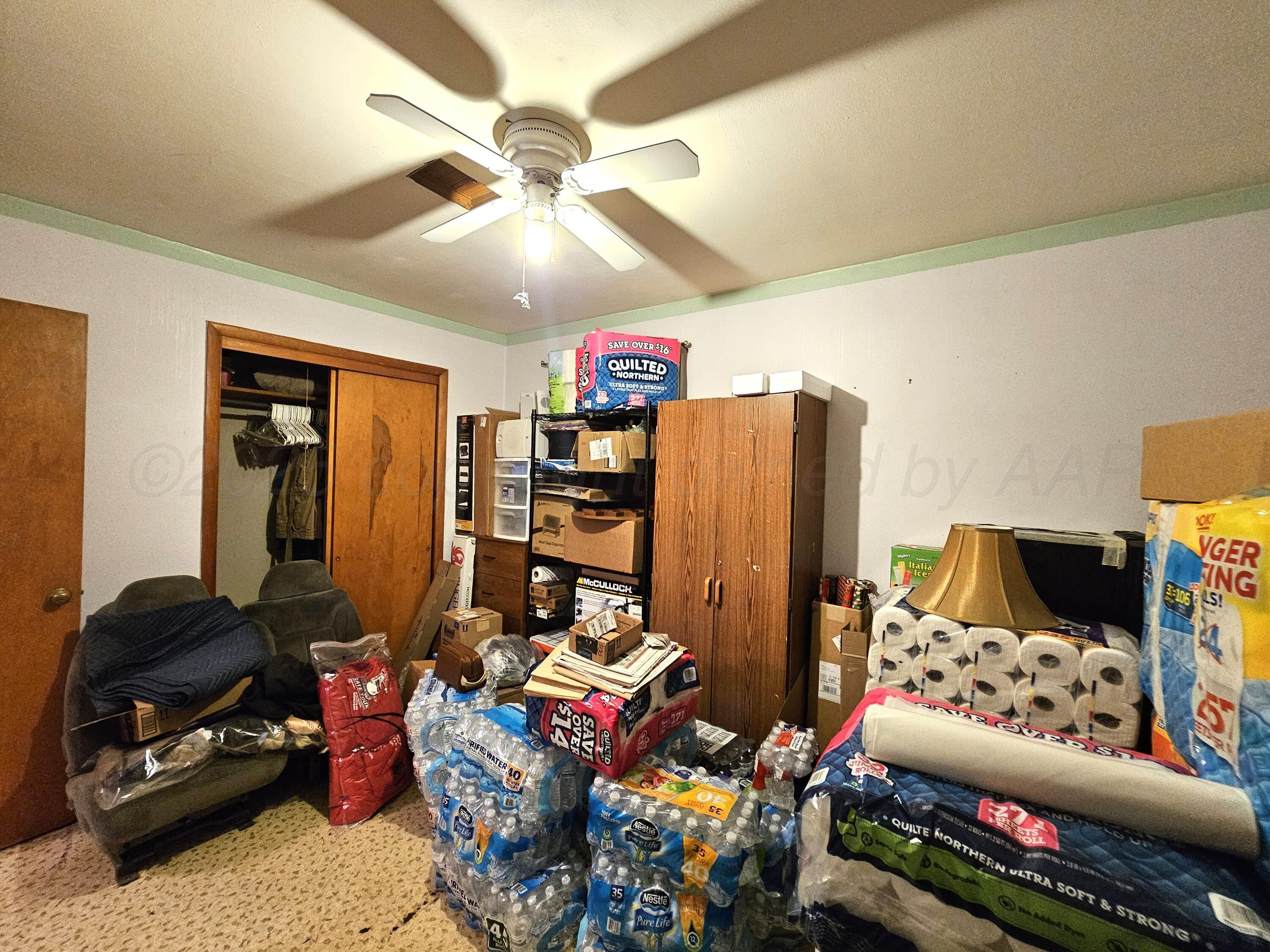 409 Heasley Street Property Photo 20