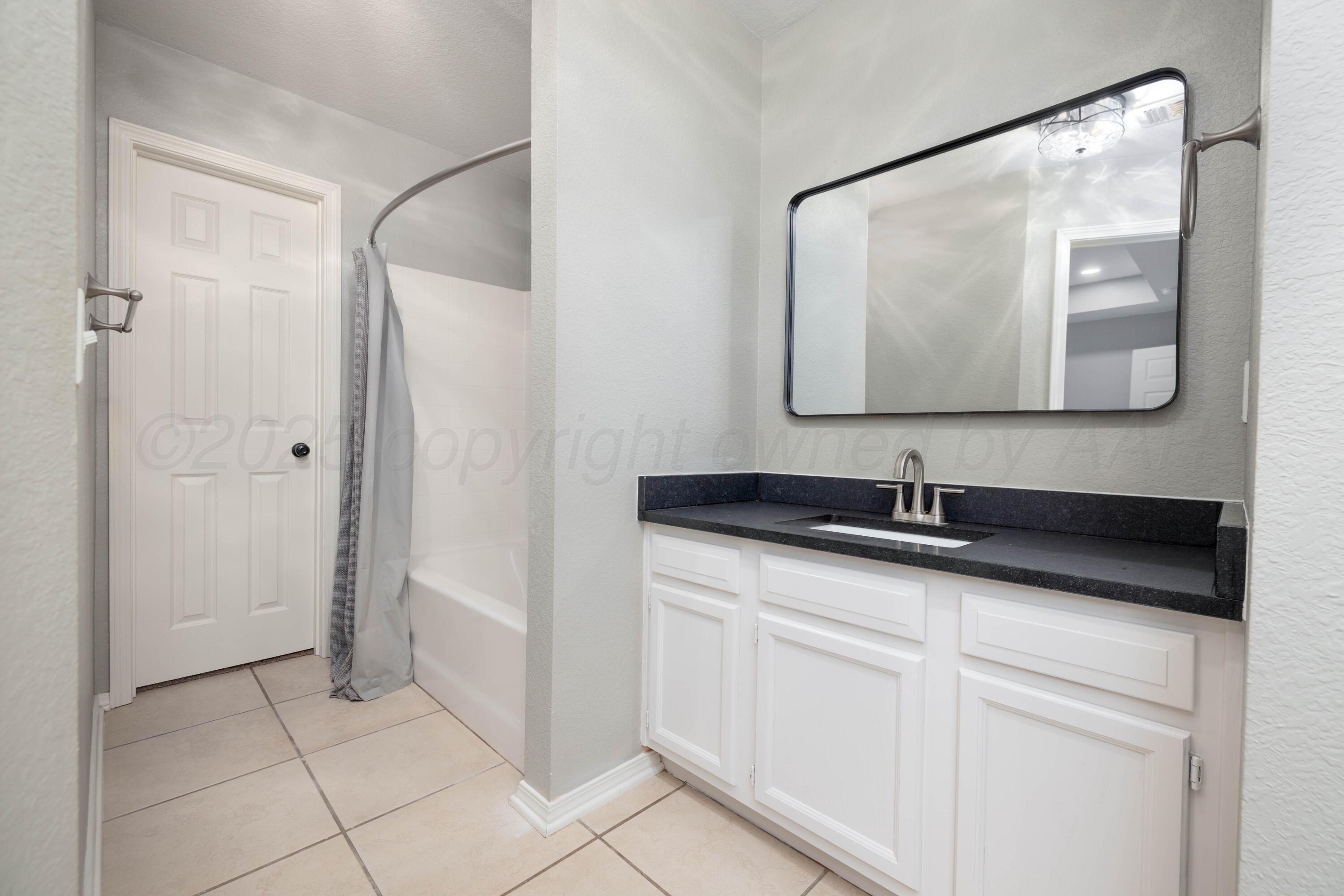 7703 Fresno Drive Property Photo 16