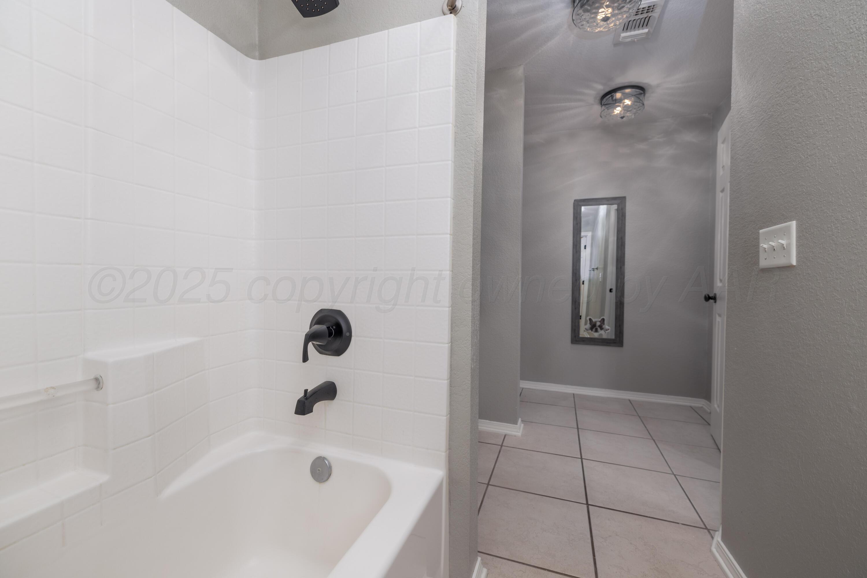 7703 Fresno Drive Property Photo 18