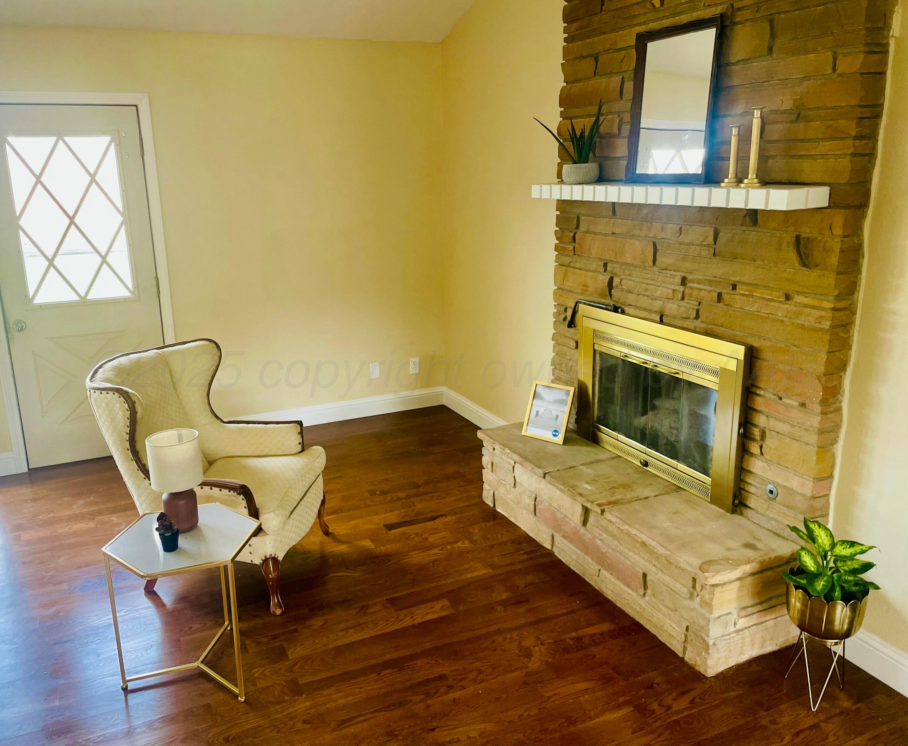 107 Galahad Street Property Photo 3