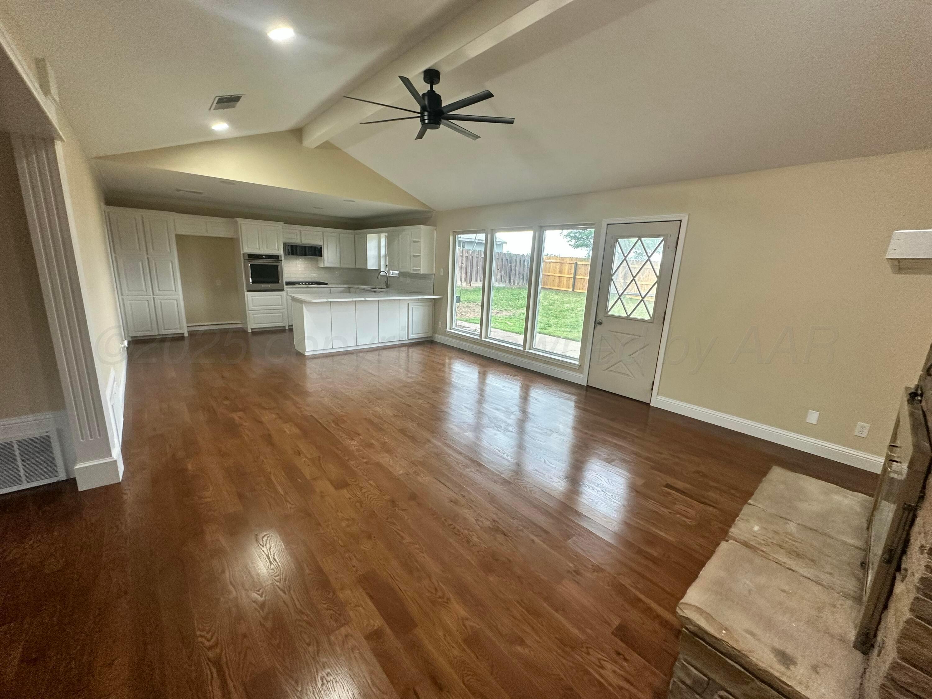 107 Galahad Street Property Photo 6