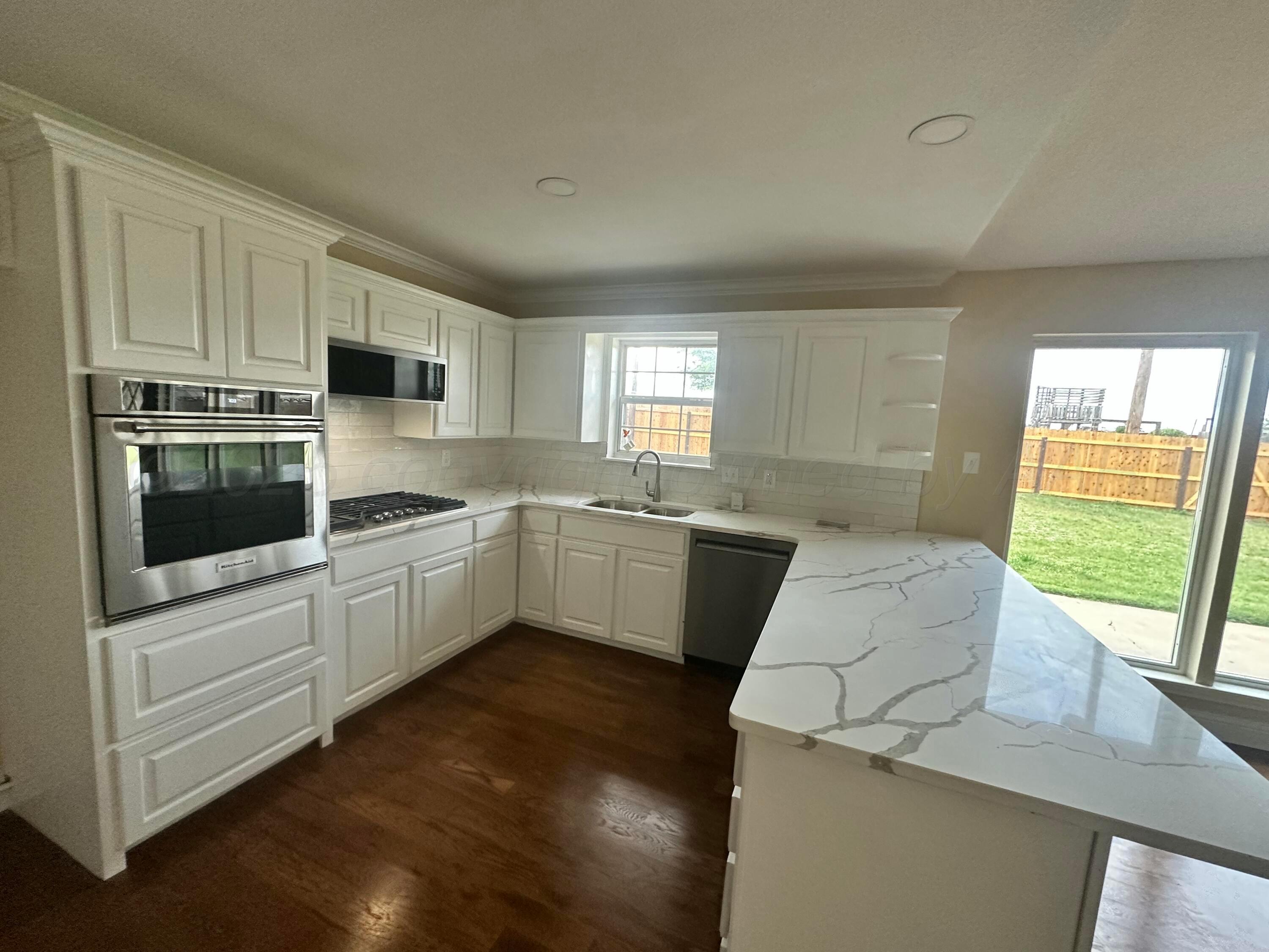 107 Galahad Street Property Photo 9