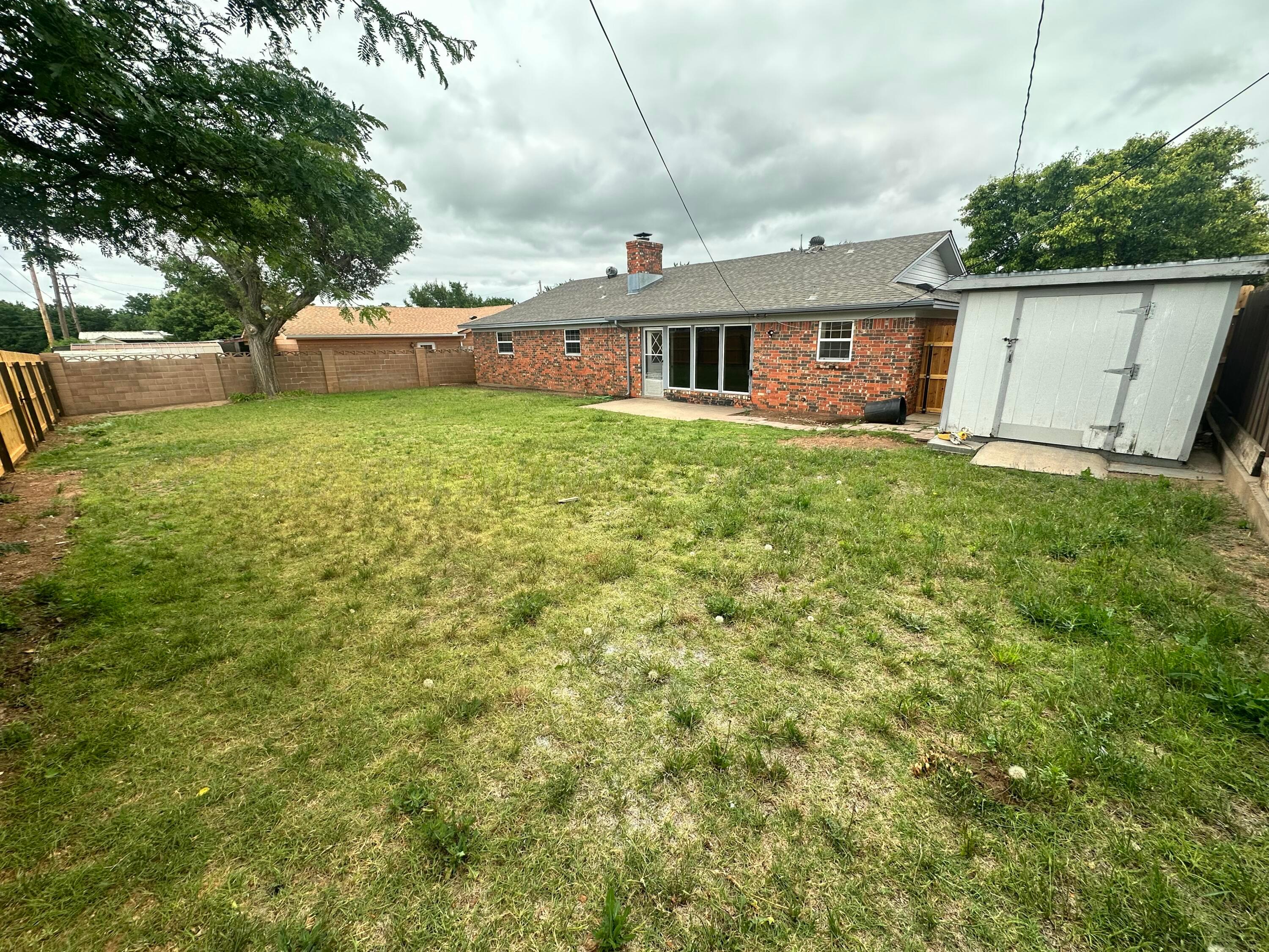 107 Galahad Street Property Photo 30