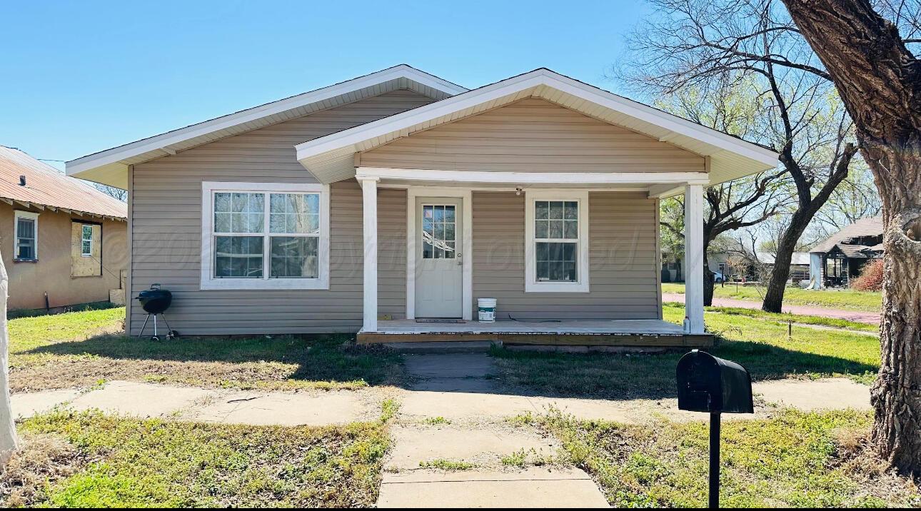 501 10th Street Property Photo