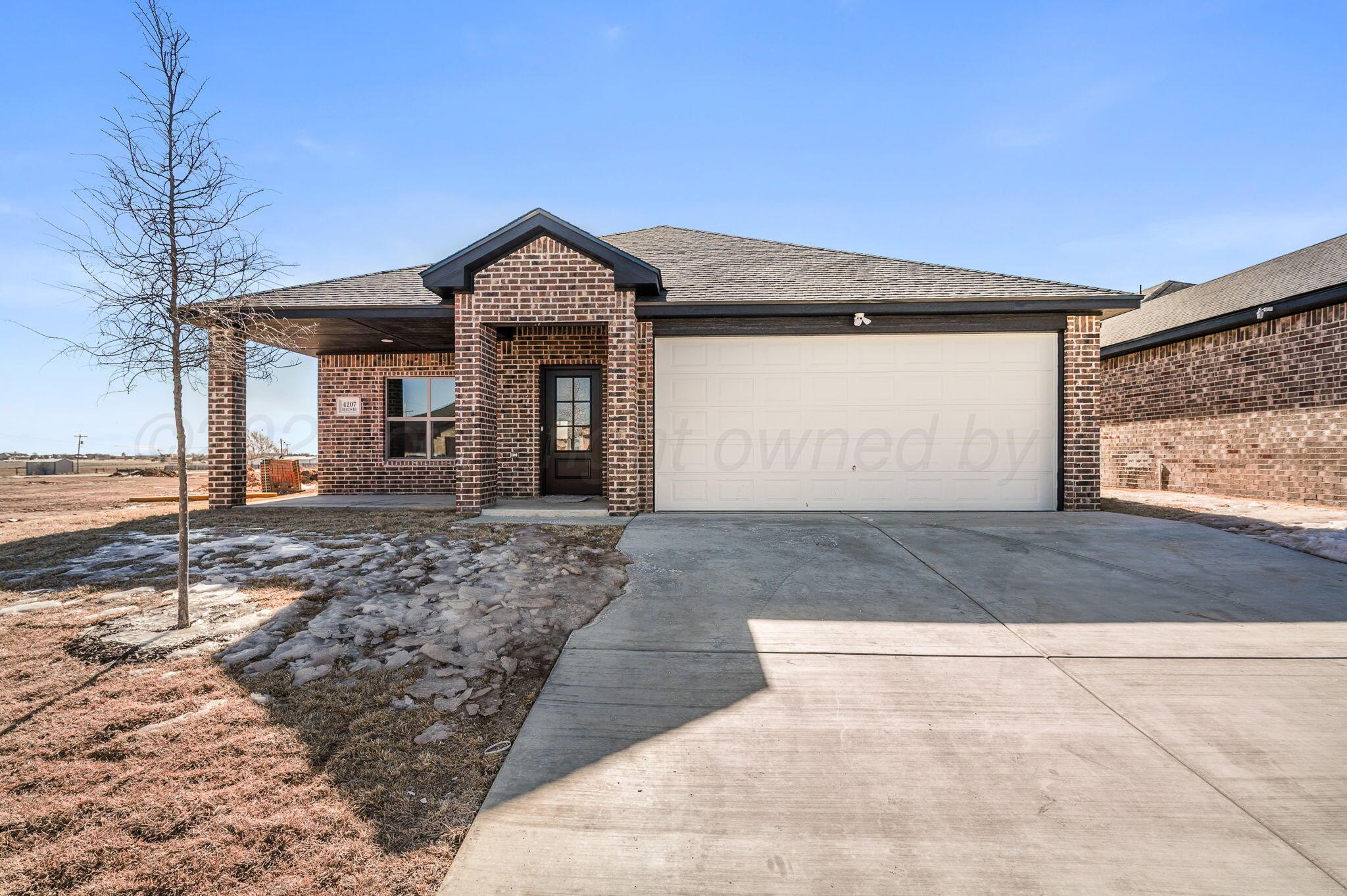 4207 Beacon Road Property Photo 1