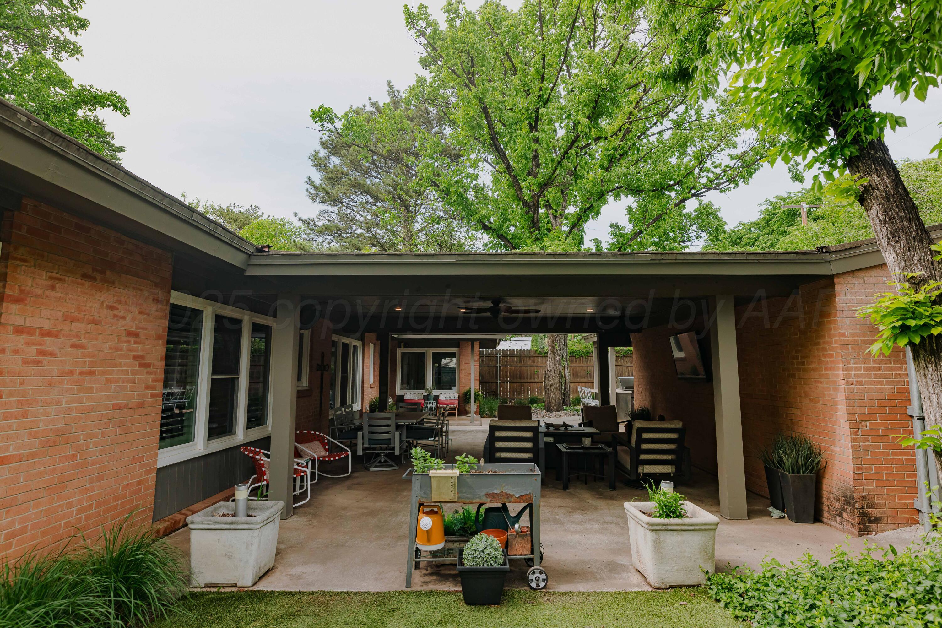 2419 S Lipscomb Street Property Photo 48