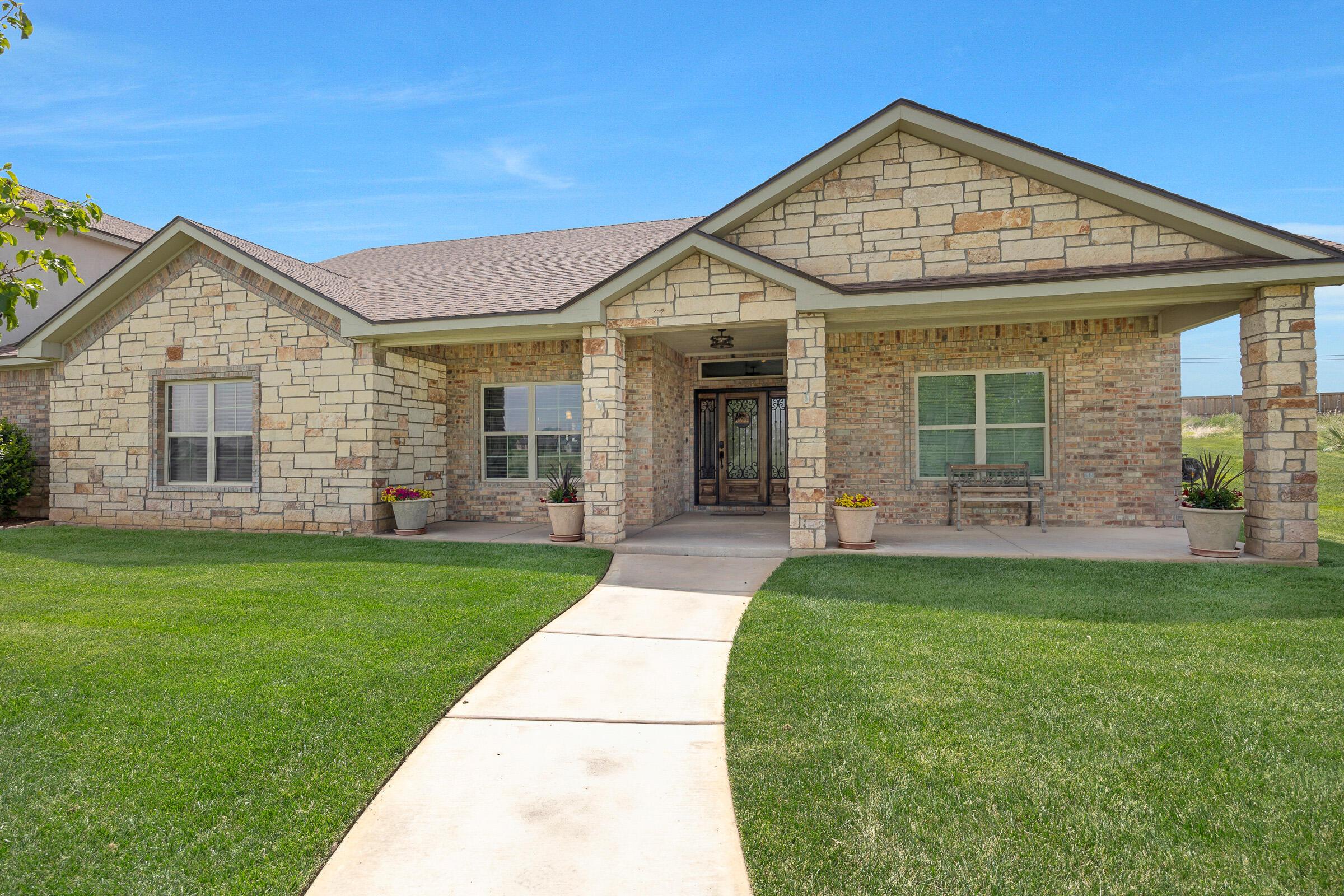 17150 Valley Lake Drive Property Photo 1