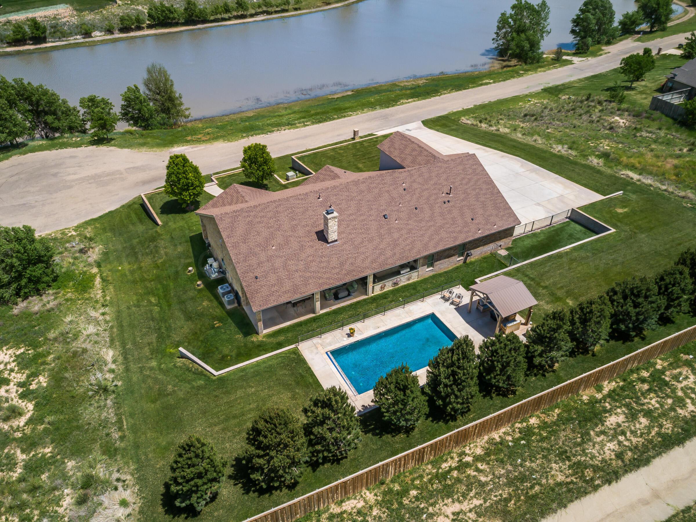 17150 Valley Lake Drive Property Photo 2