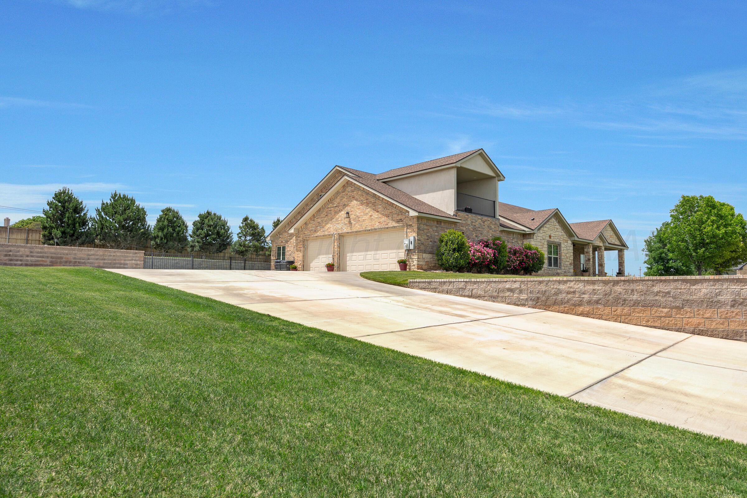 17150 Valley Lake Drive Property Photo 6