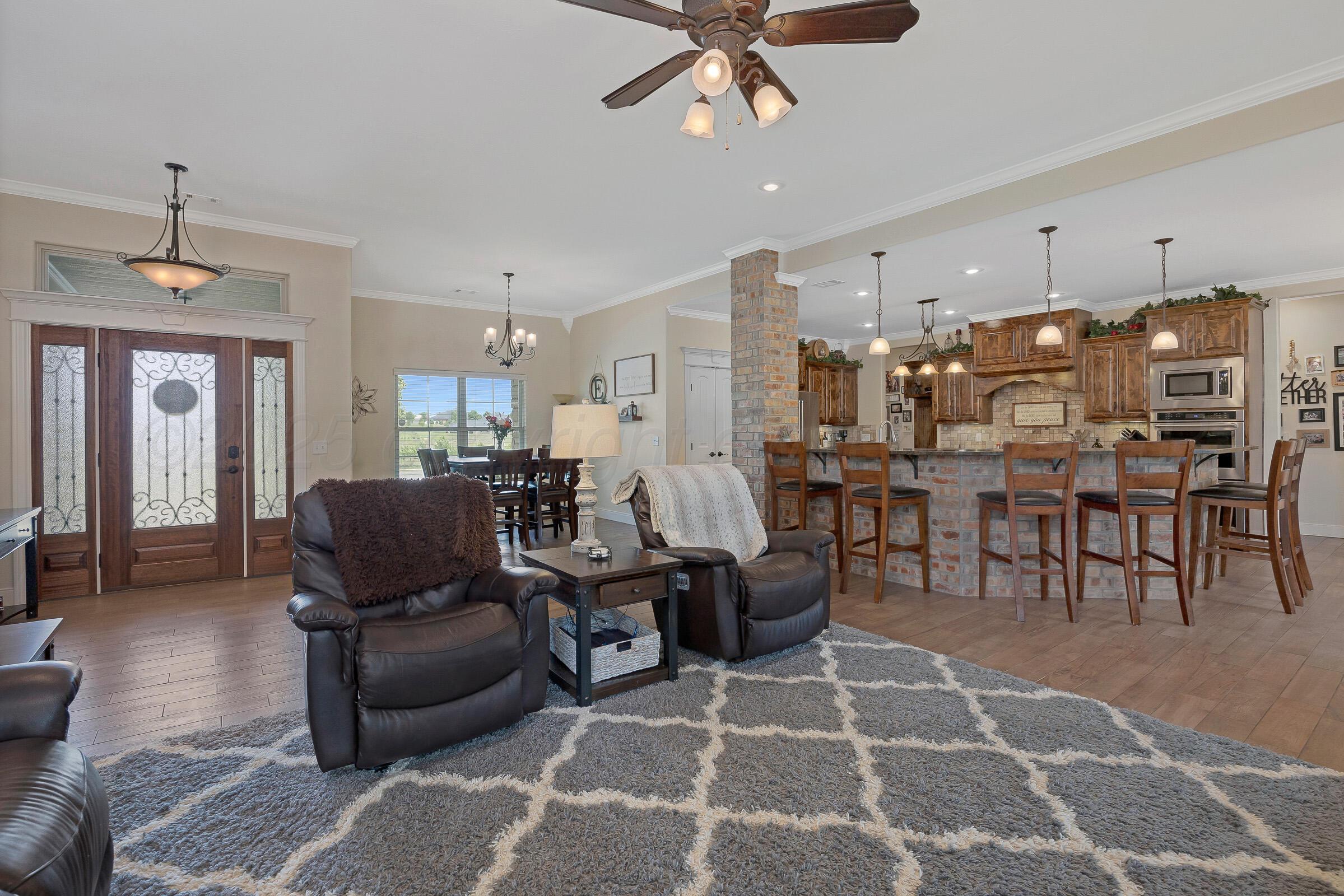 17150 Valley Lake Drive Property Photo 9