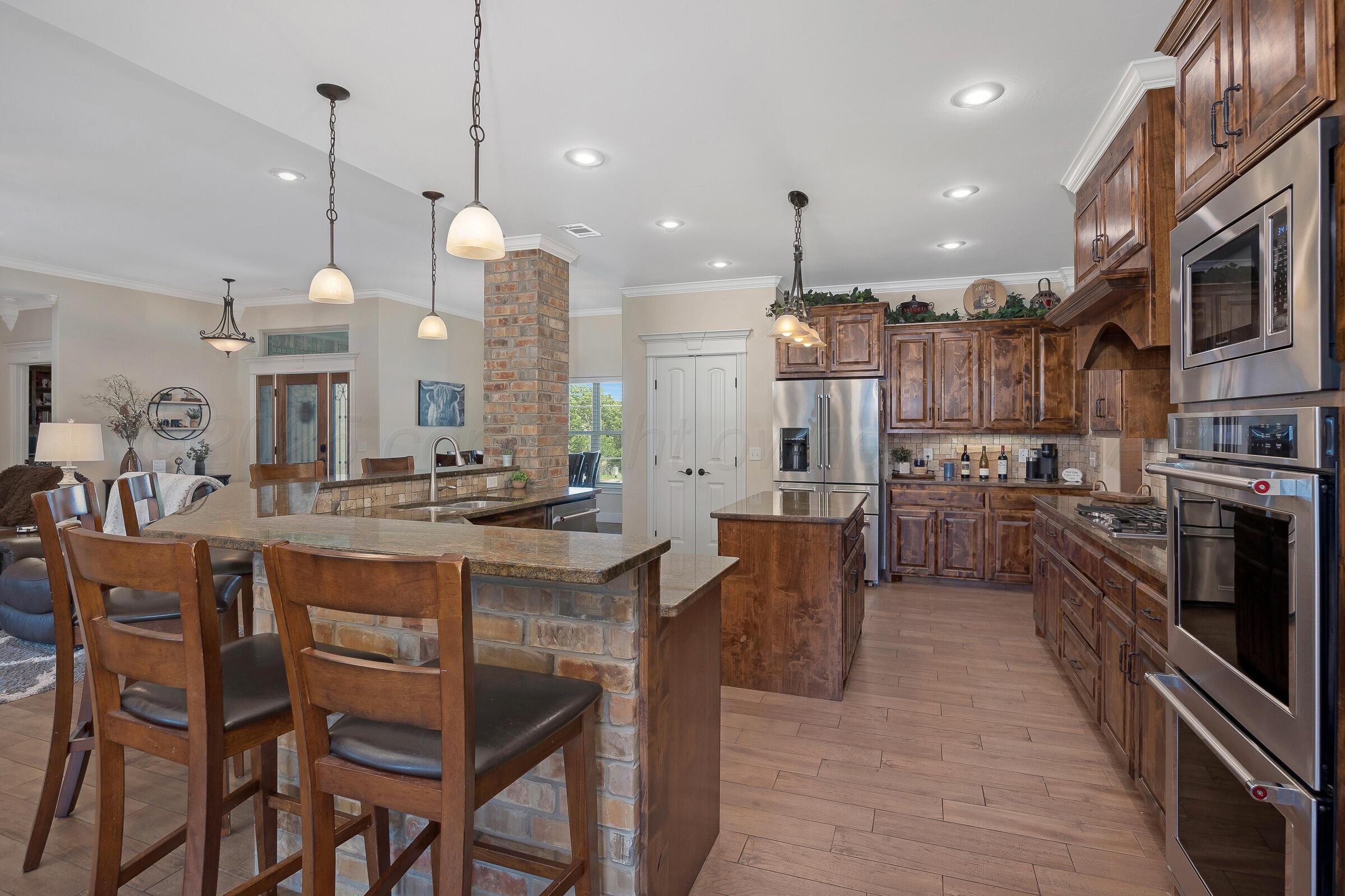 17150 Valley Lake Drive Property Photo 15