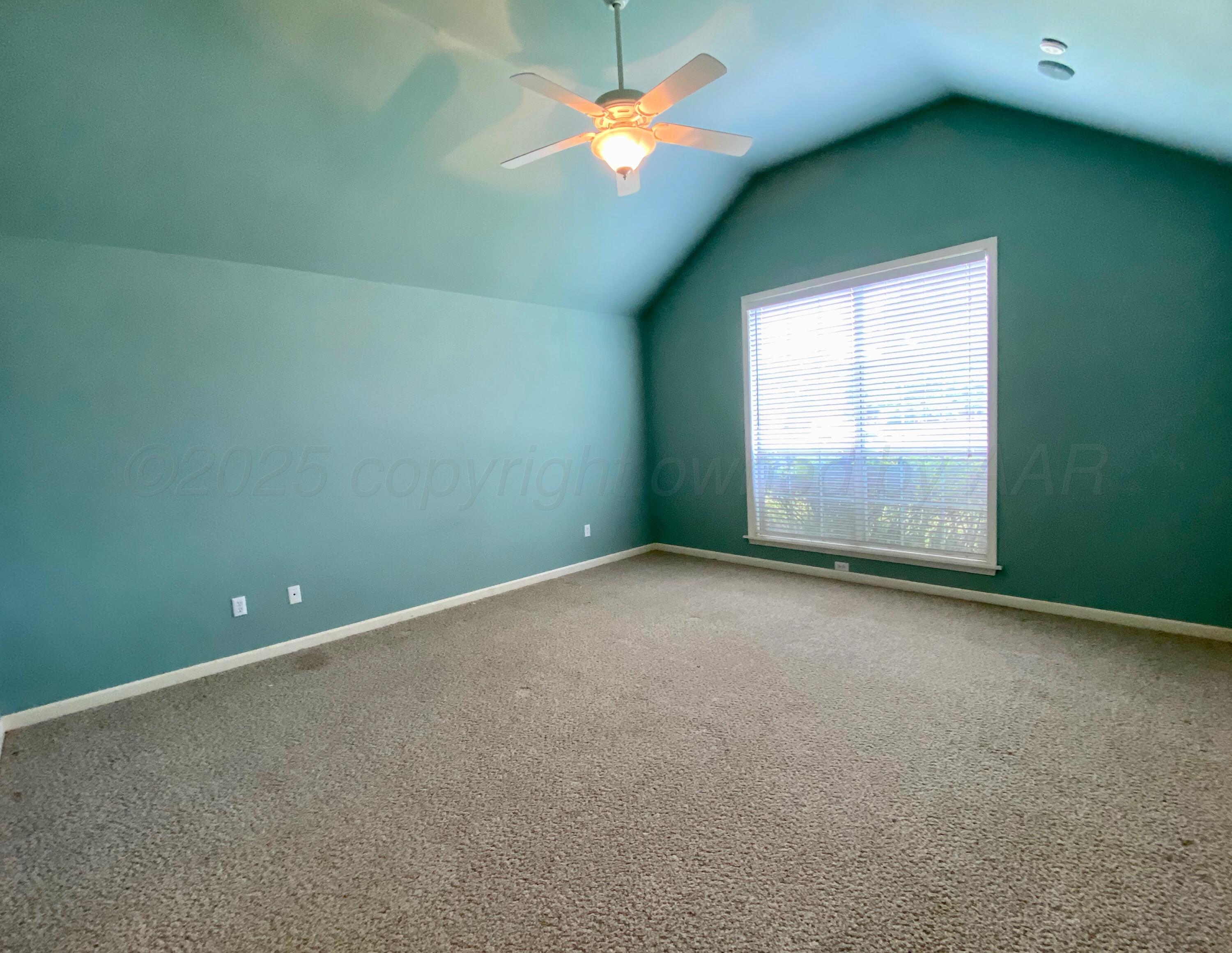 5819 Andover Drive Property Photo 3