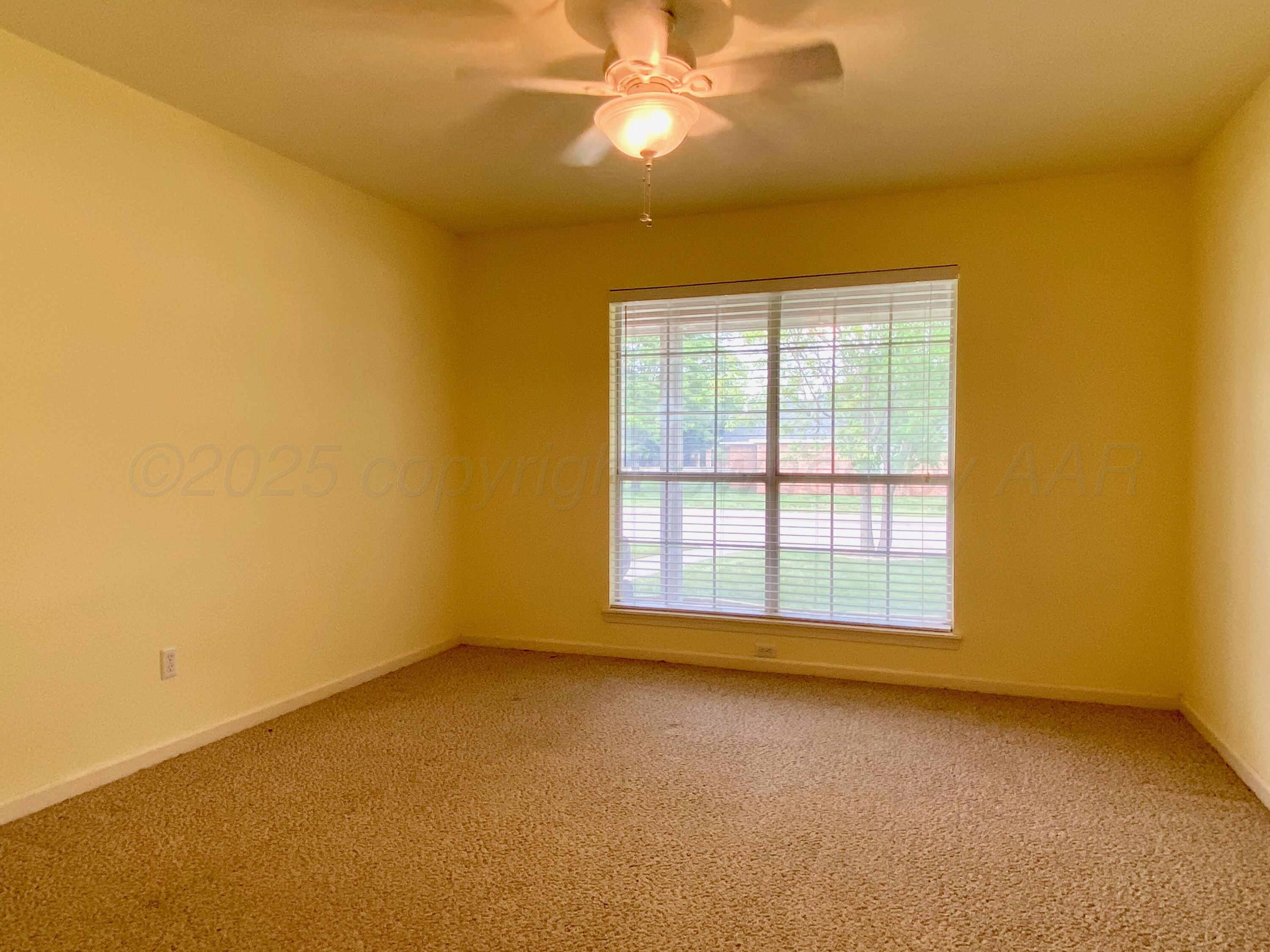 5819 Andover Drive Property Photo 7