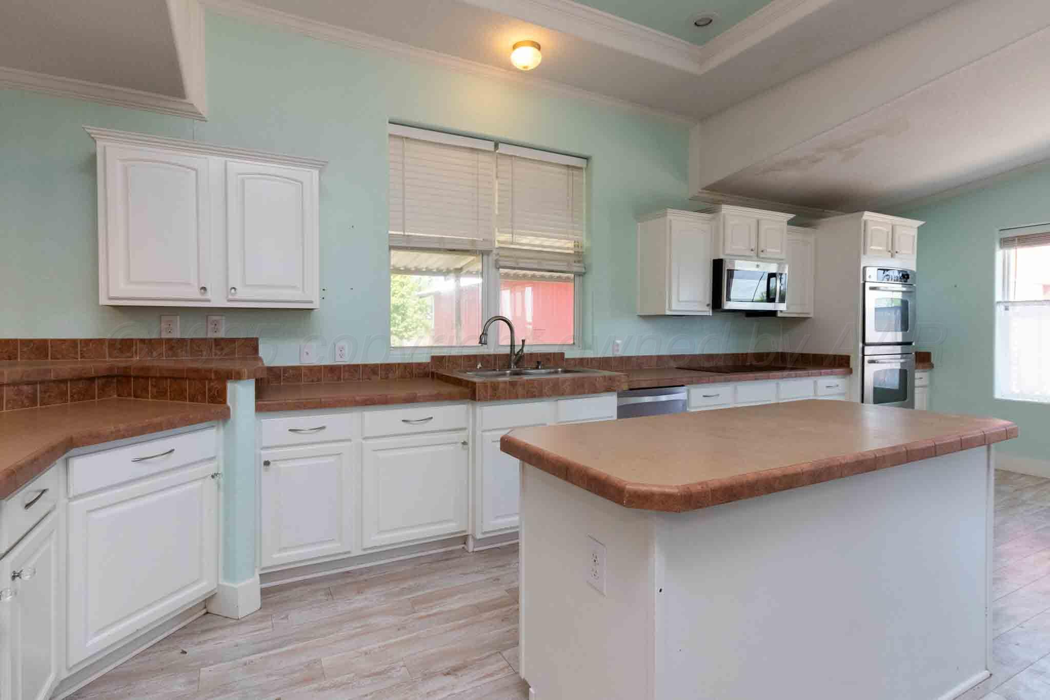 8040 County Road 2 Property Photo 78