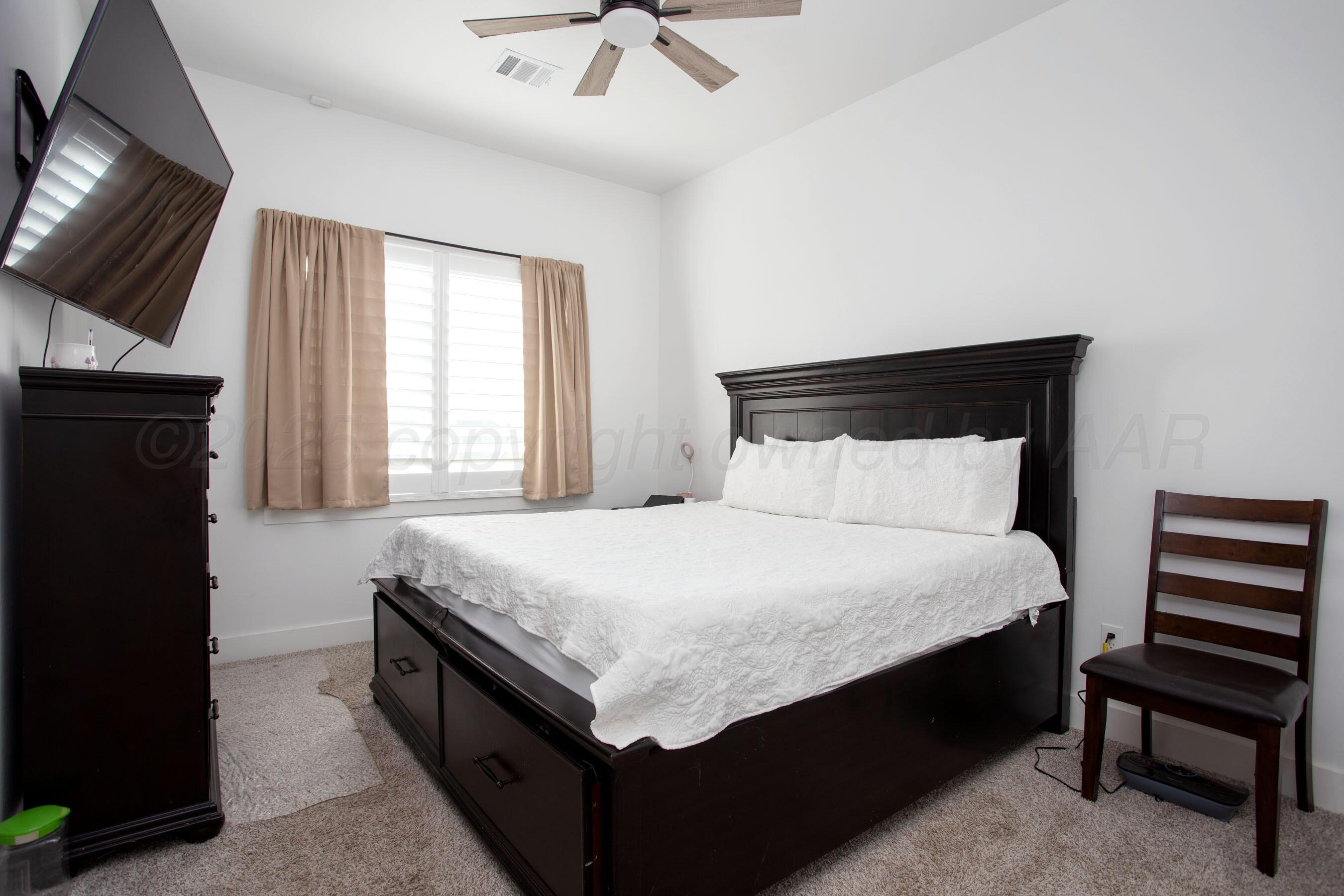 9800 Barton Springs Drive Property Photo 24