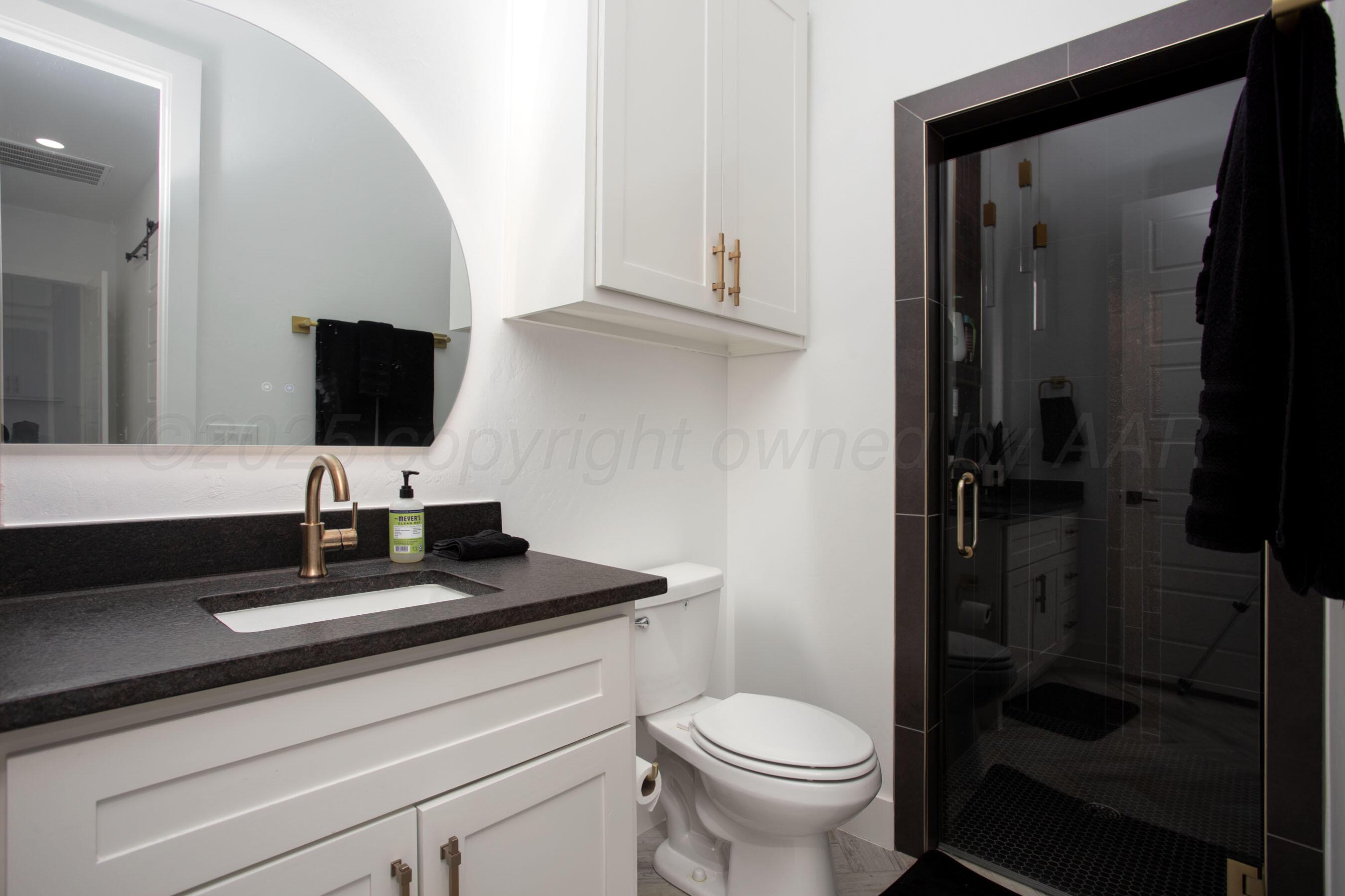 9800 Barton Springs Drive Property Photo 32