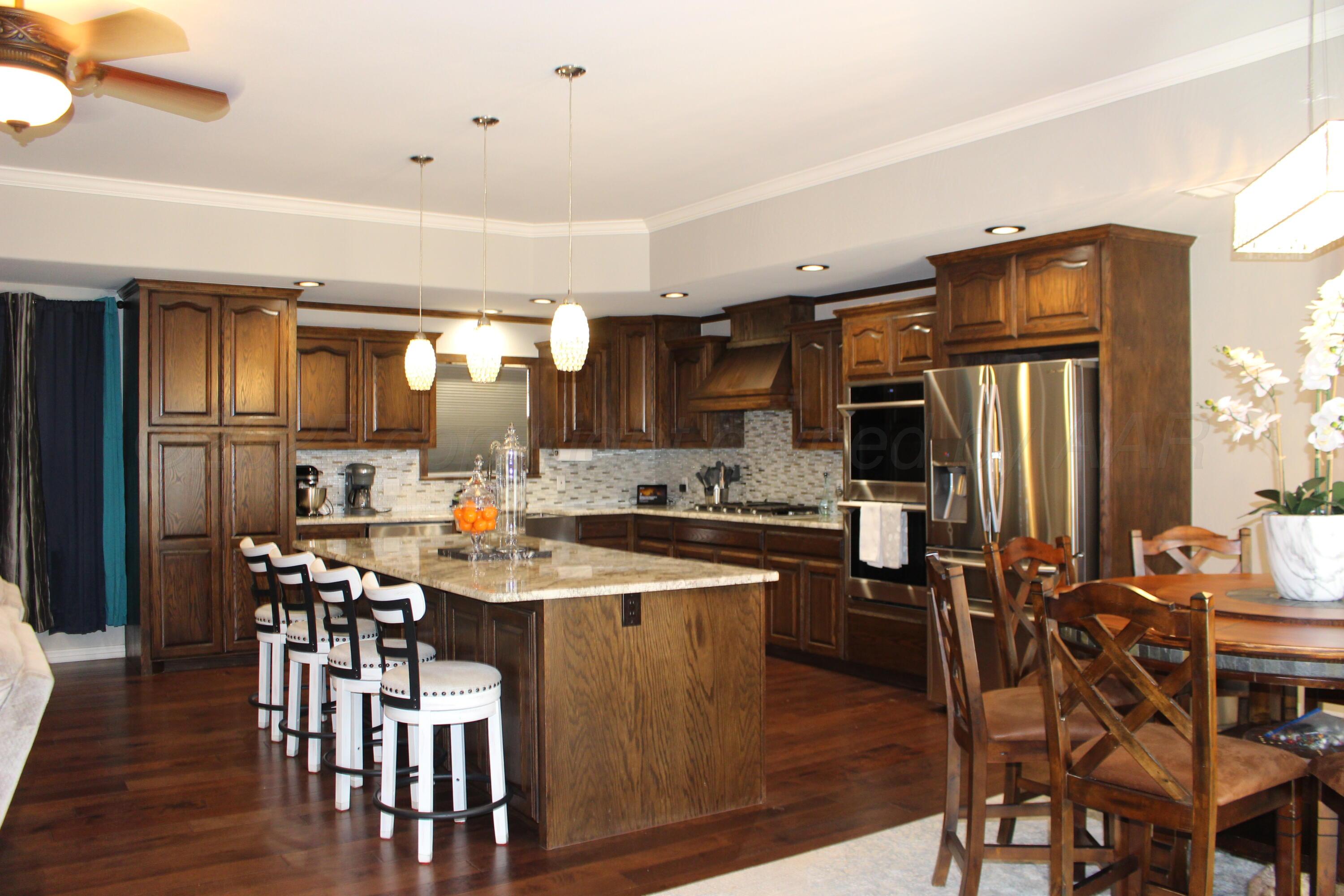 113 N Talley Avenue Property Photo 3