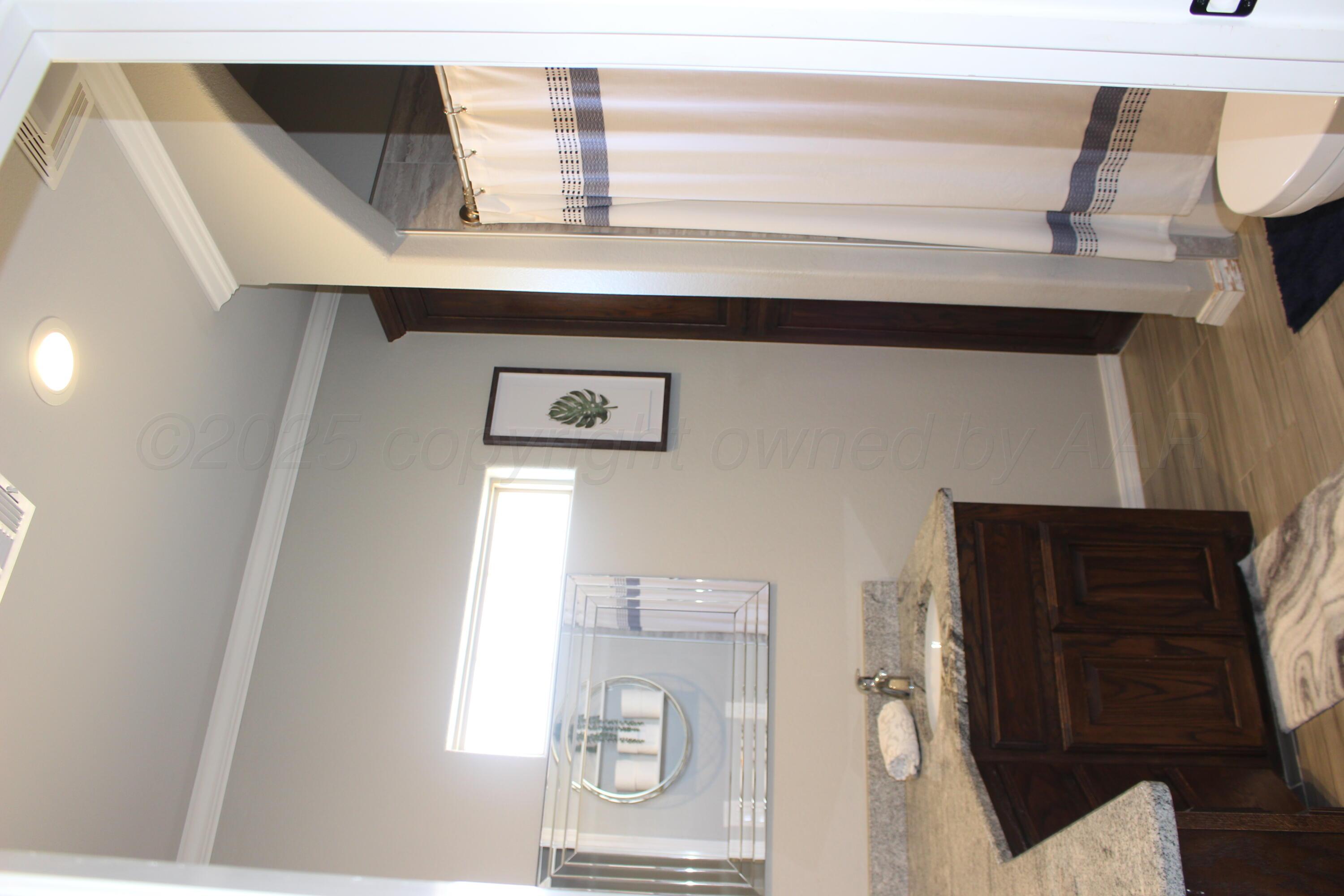 113 N Talley Avenue Property Photo 14