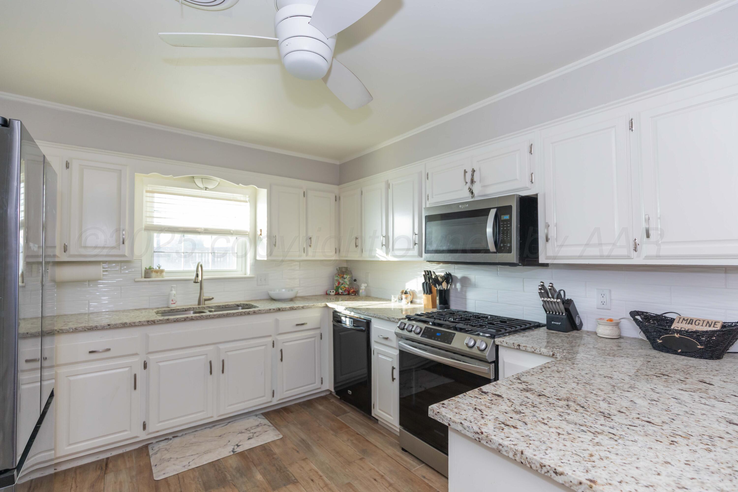 4203 Woodfield Street Property Photo 10