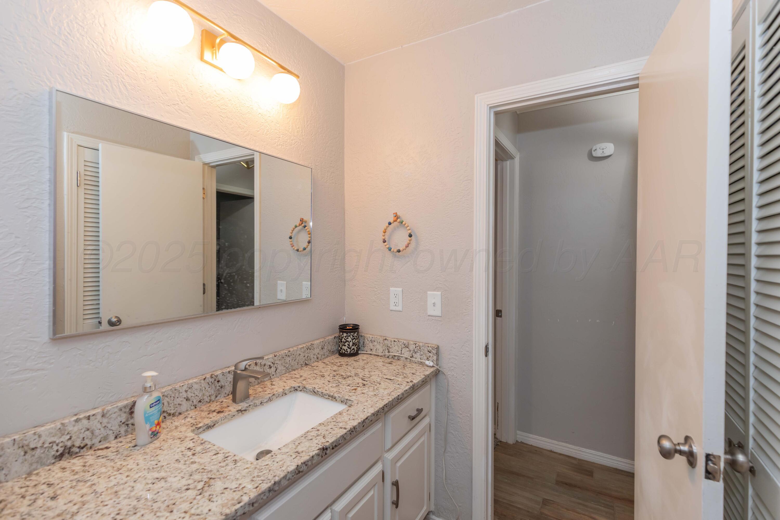 4203 Woodfield Street Property Photo 28