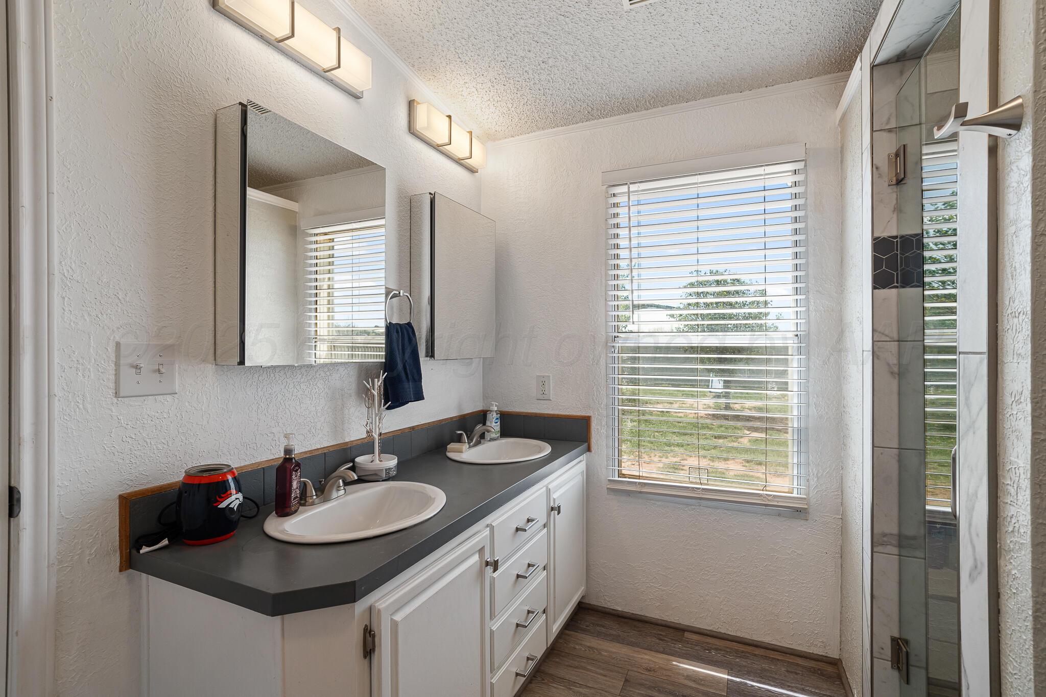 416 Gallardia Street Property Photo 15