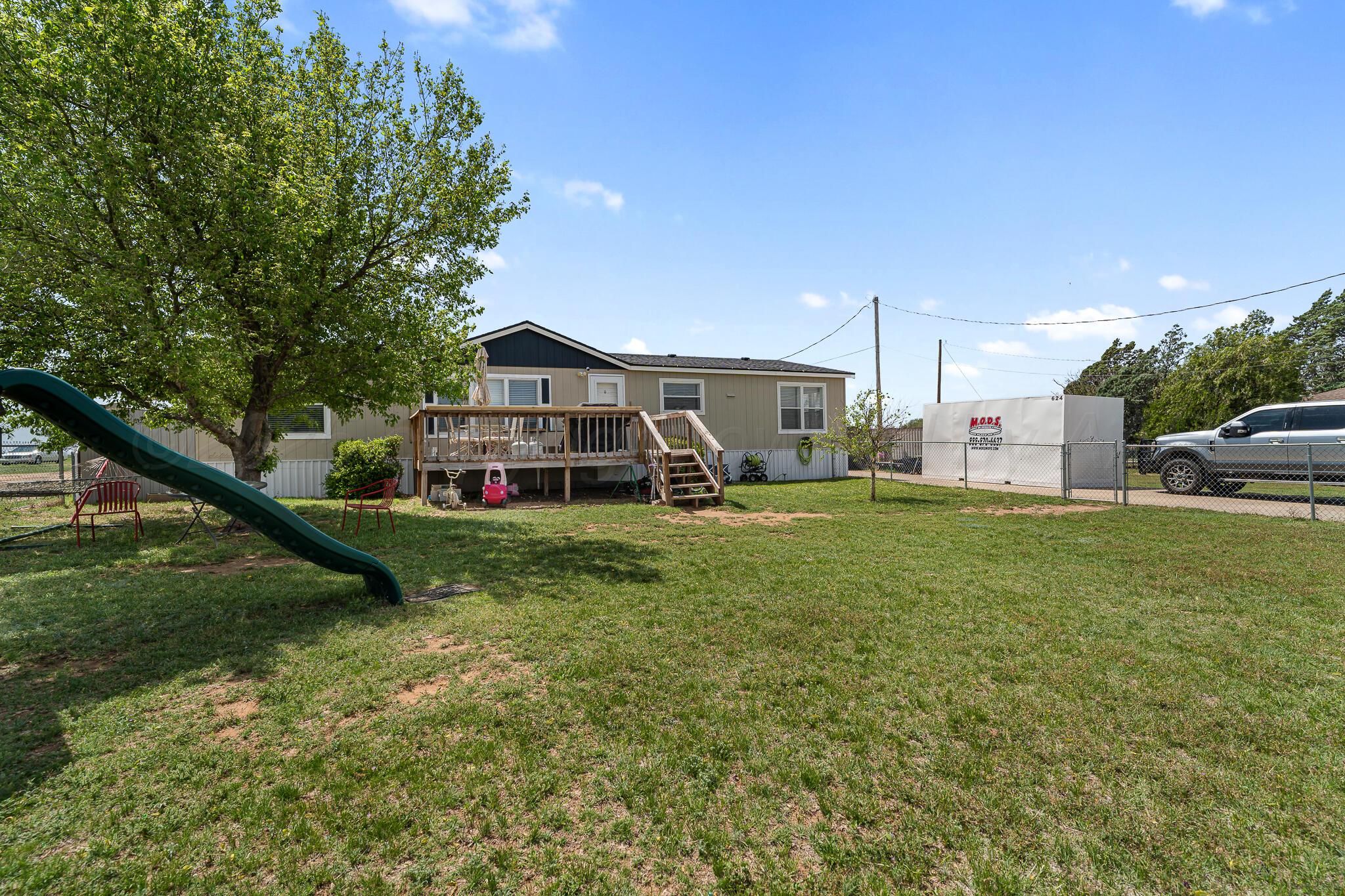 416 Gallardia Street Property Photo 17