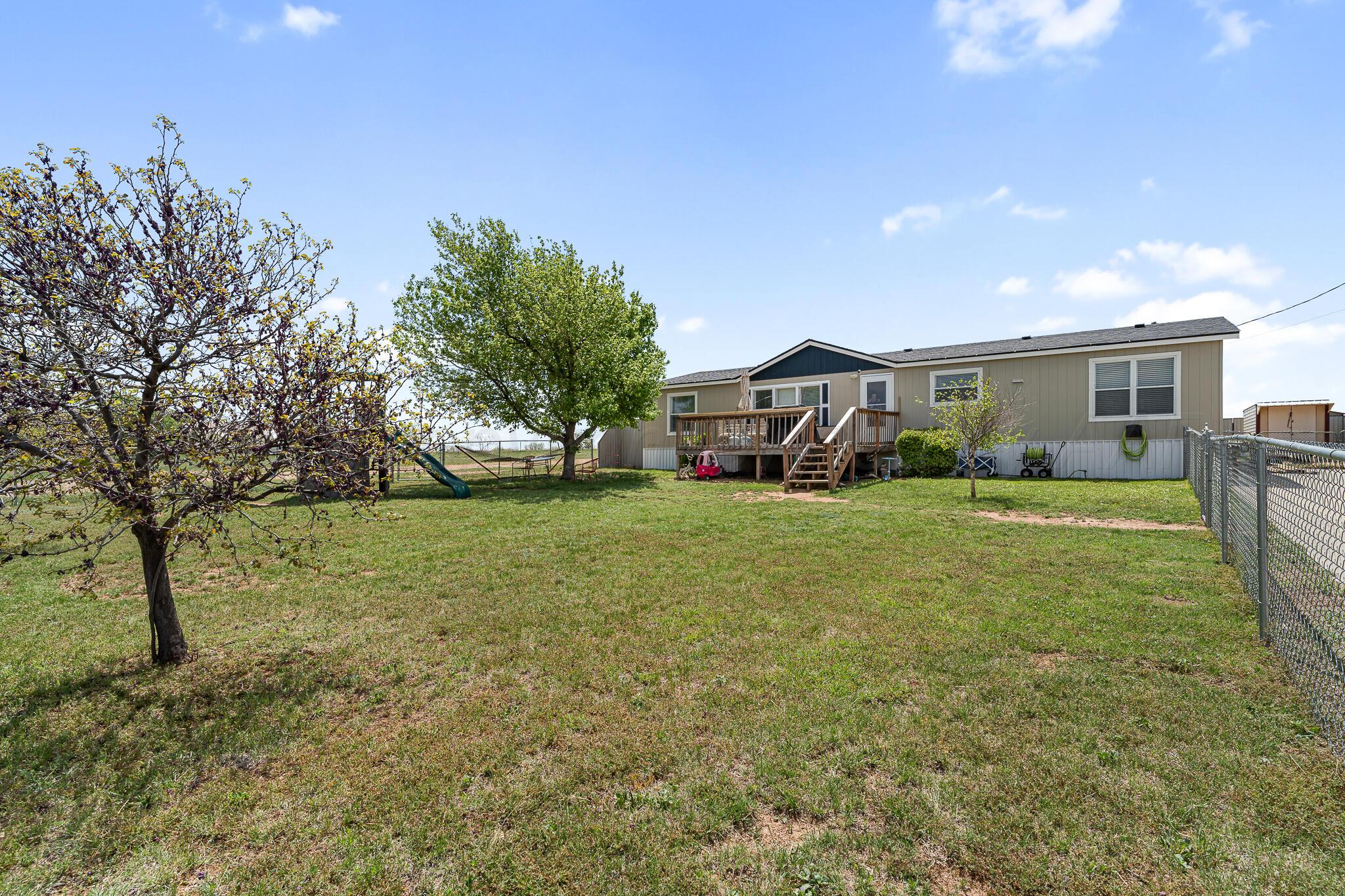 416 Gallardia Street Property Photo 19