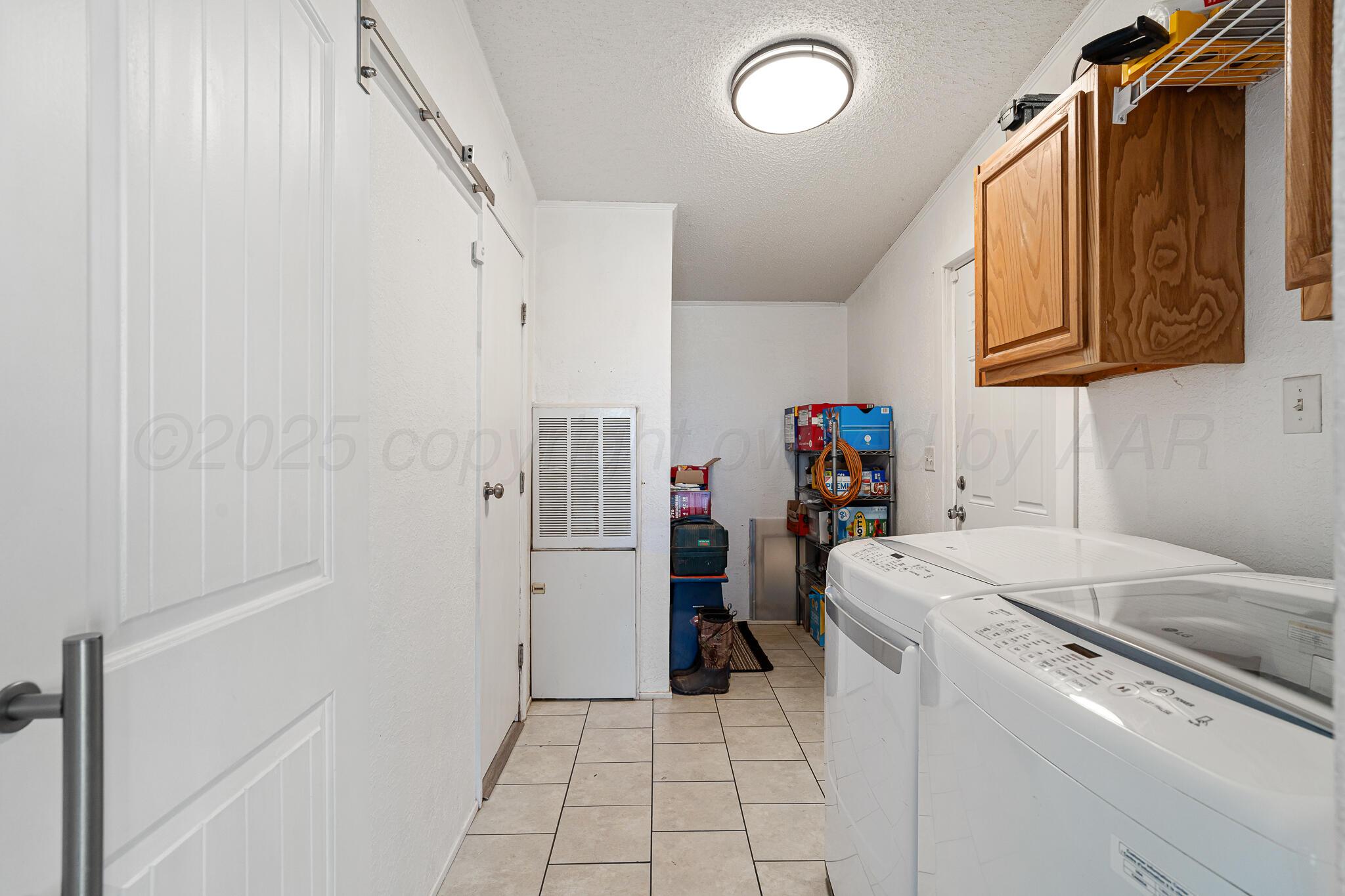 416 Gallardia Street Property Photo 20