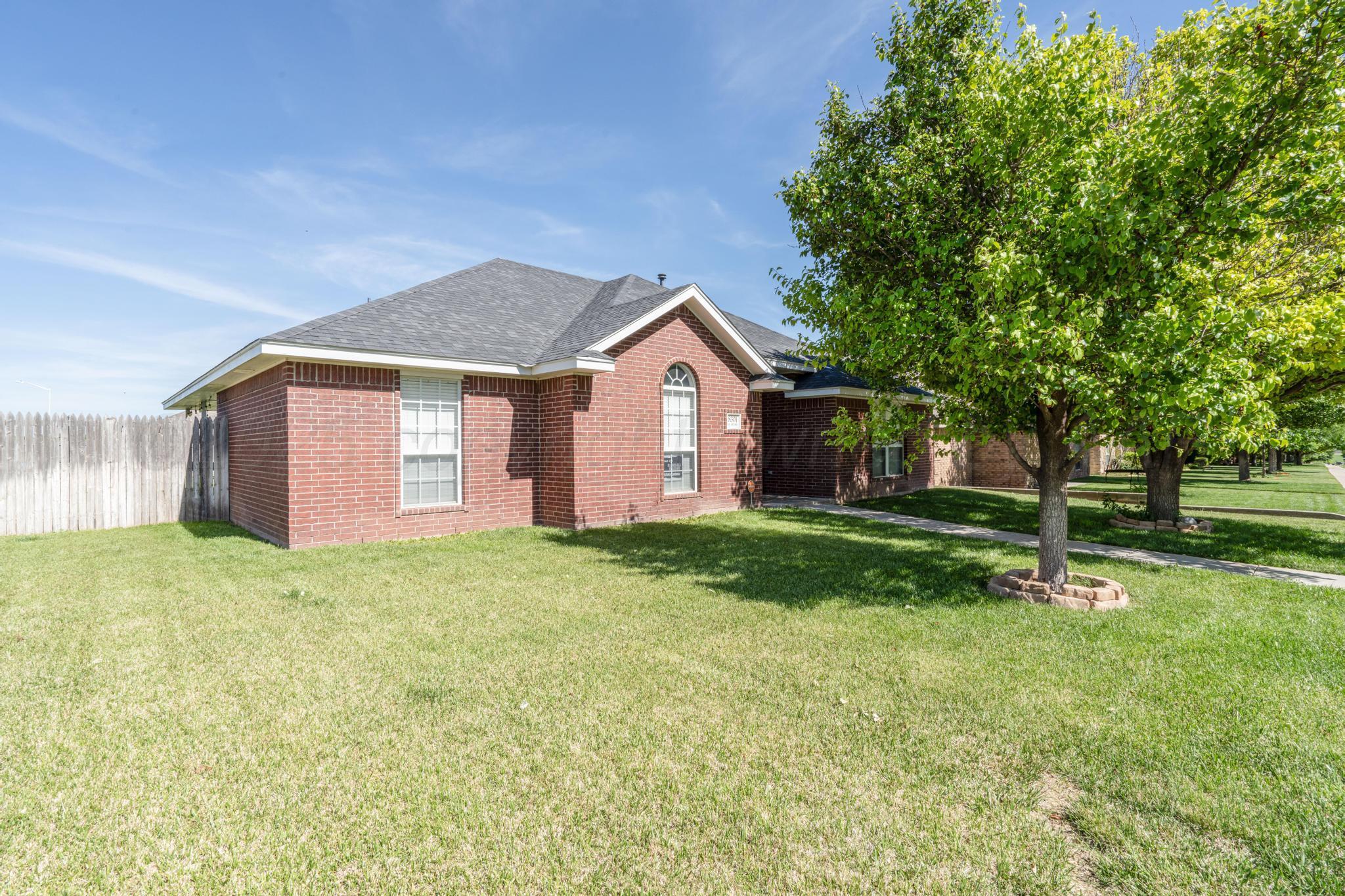 8301 San Antonio Drive Property Photo 2