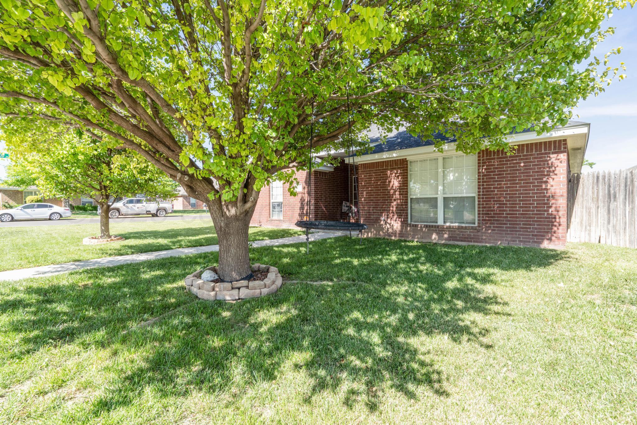 8301 San Antonio Drive Property Photo 3