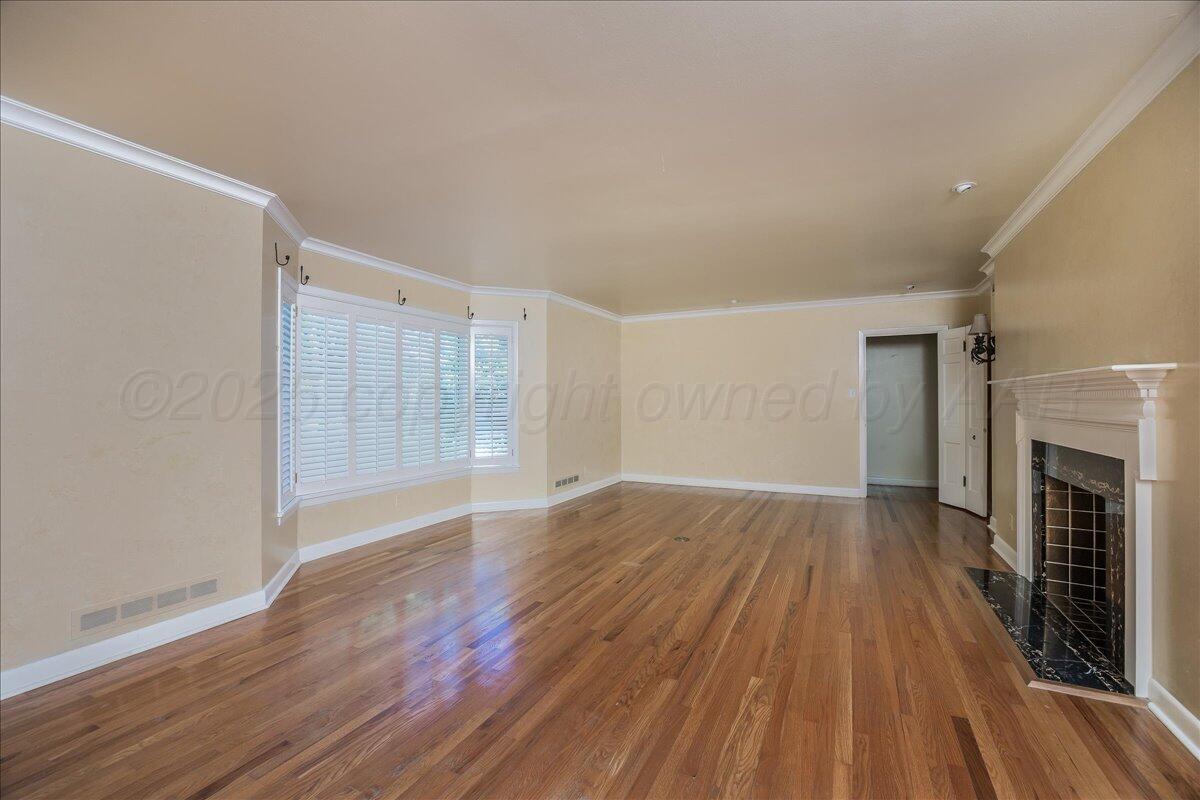 1805 S Julian Boulevard Property Photo 7