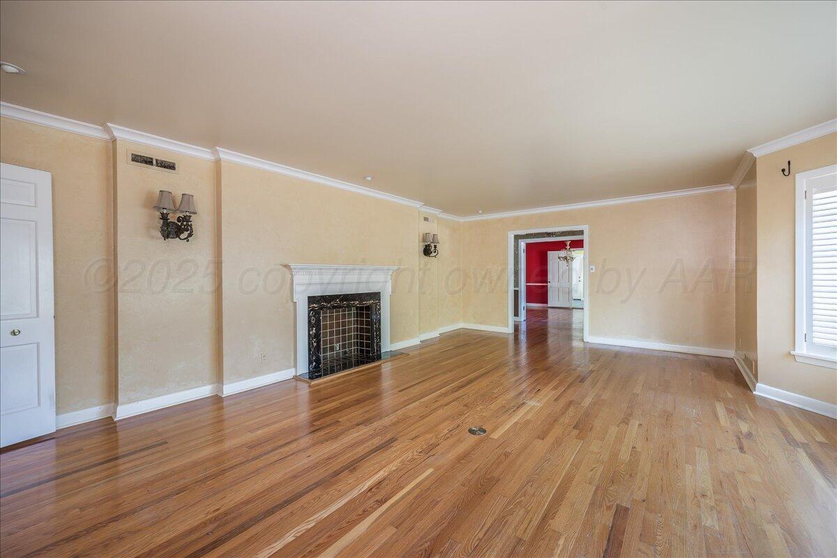1805 S Julian Boulevard Property Photo 8