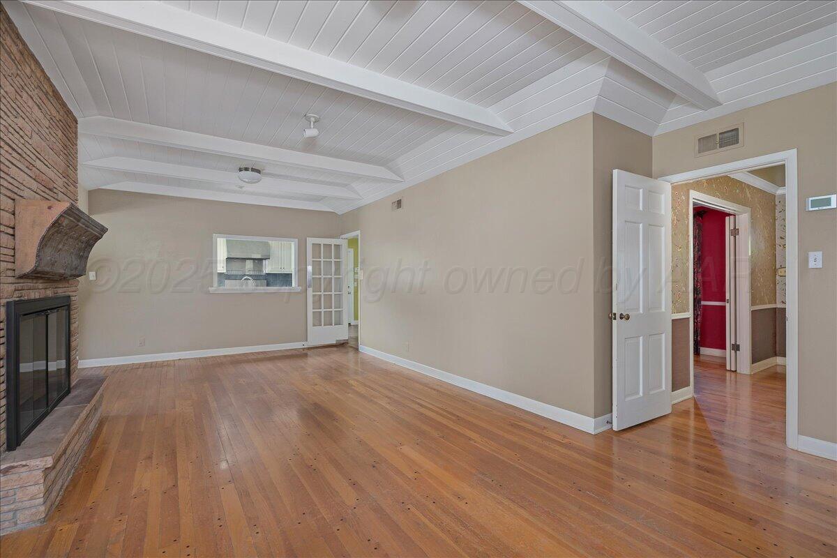 1805 S Julian Boulevard Property Photo 10