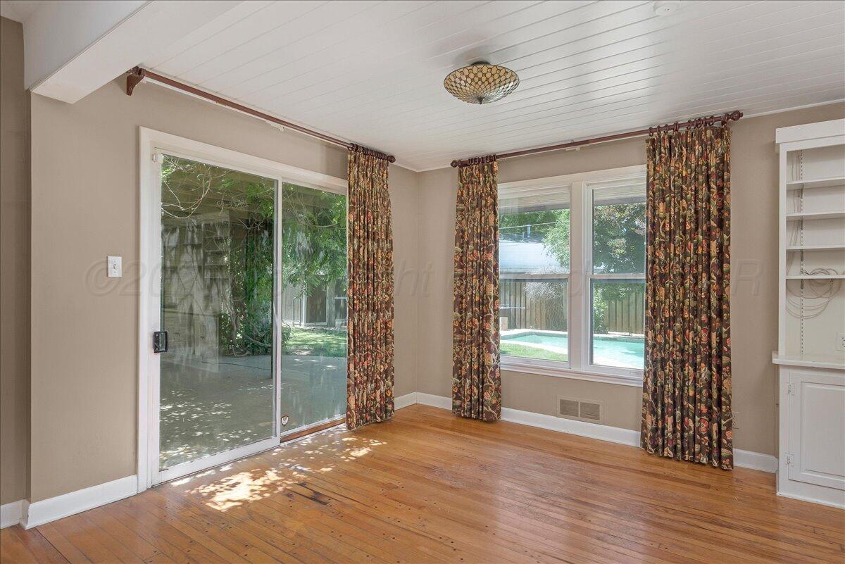 1805 S Julian Boulevard Property Photo 13