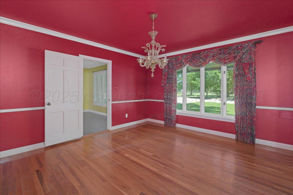 1805 S Julian Boulevard Property Photo 14