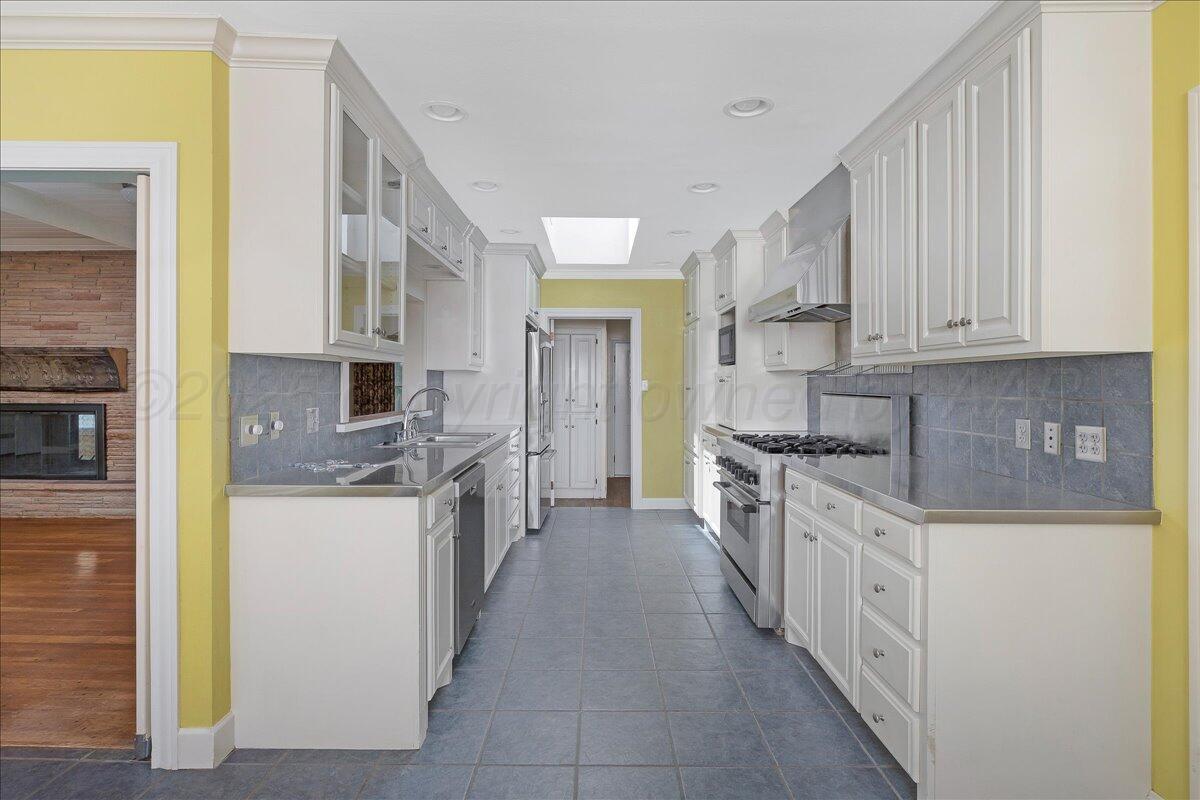 1805 S Julian Boulevard Property Photo 16