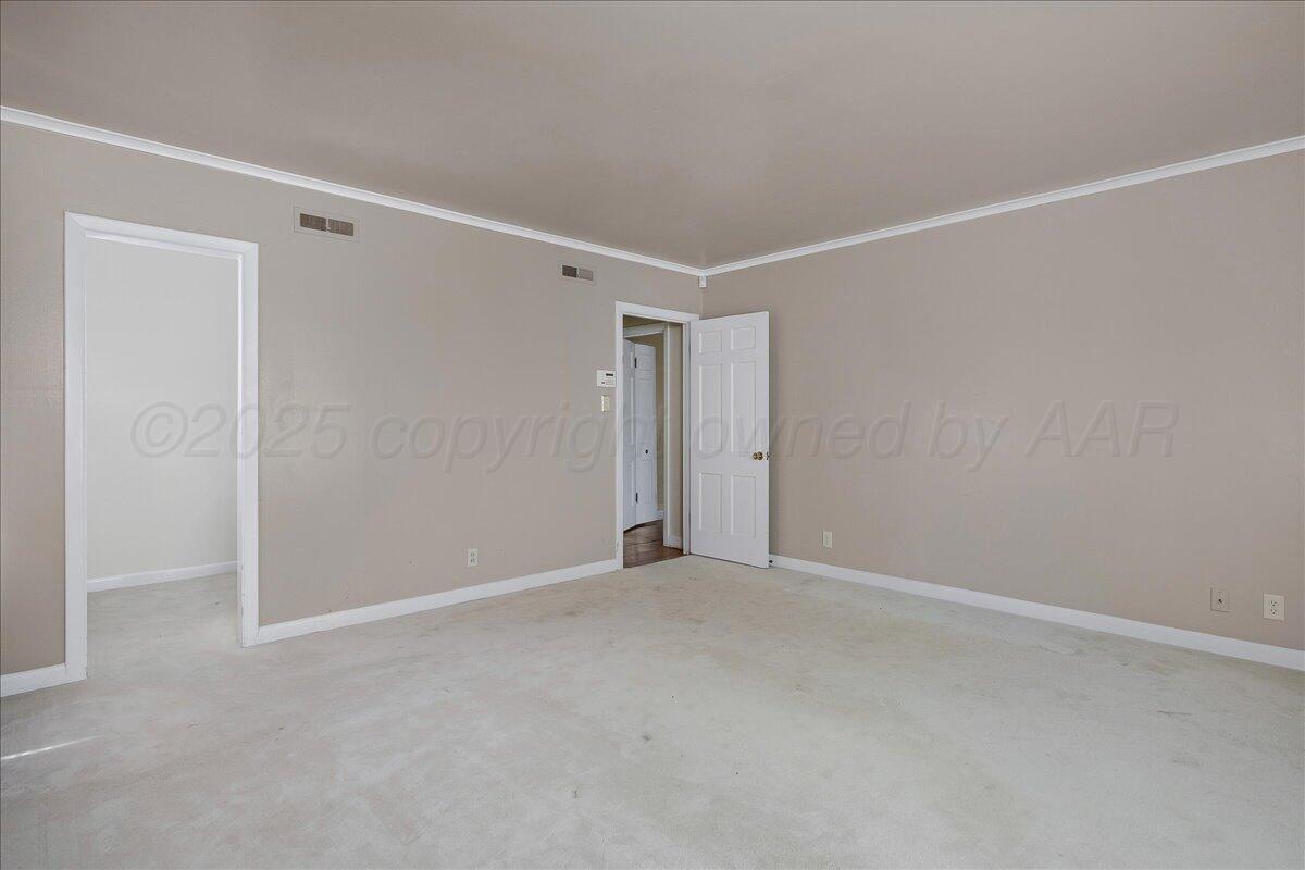 1805 S Julian Boulevard Property Photo 21