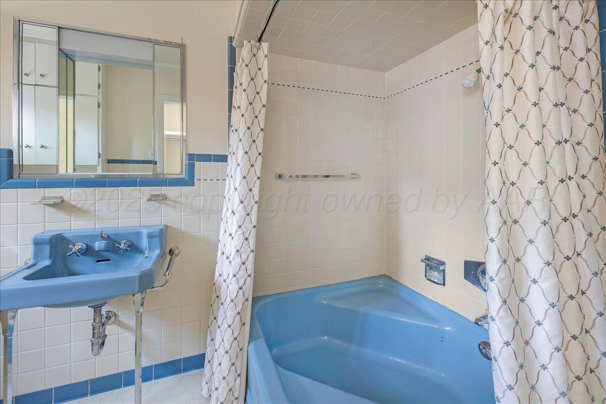 1805 S Julian Boulevard Property Photo 23