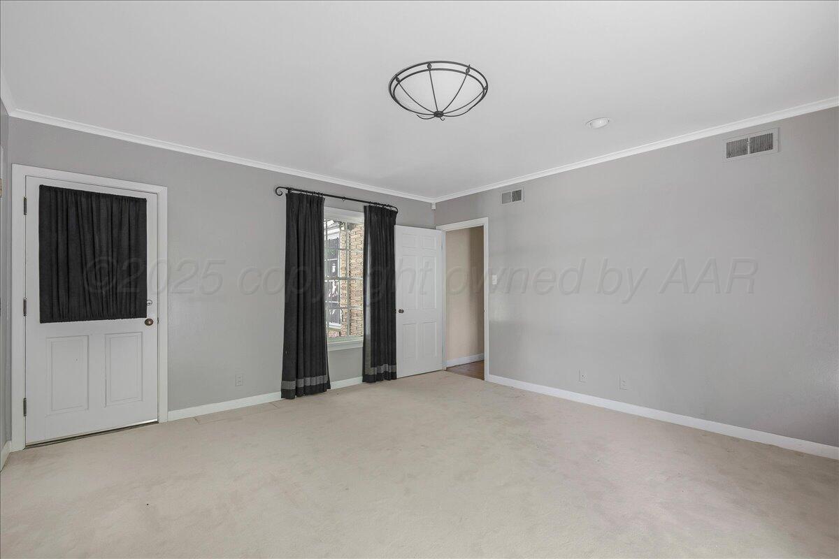 1805 S Julian Boulevard Property Photo 28