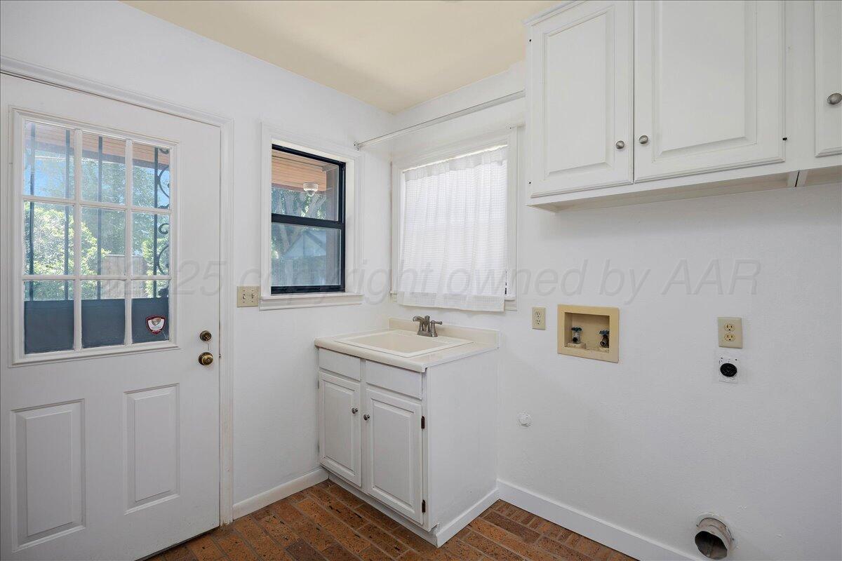 1805 S Julian Boulevard Property Photo 30