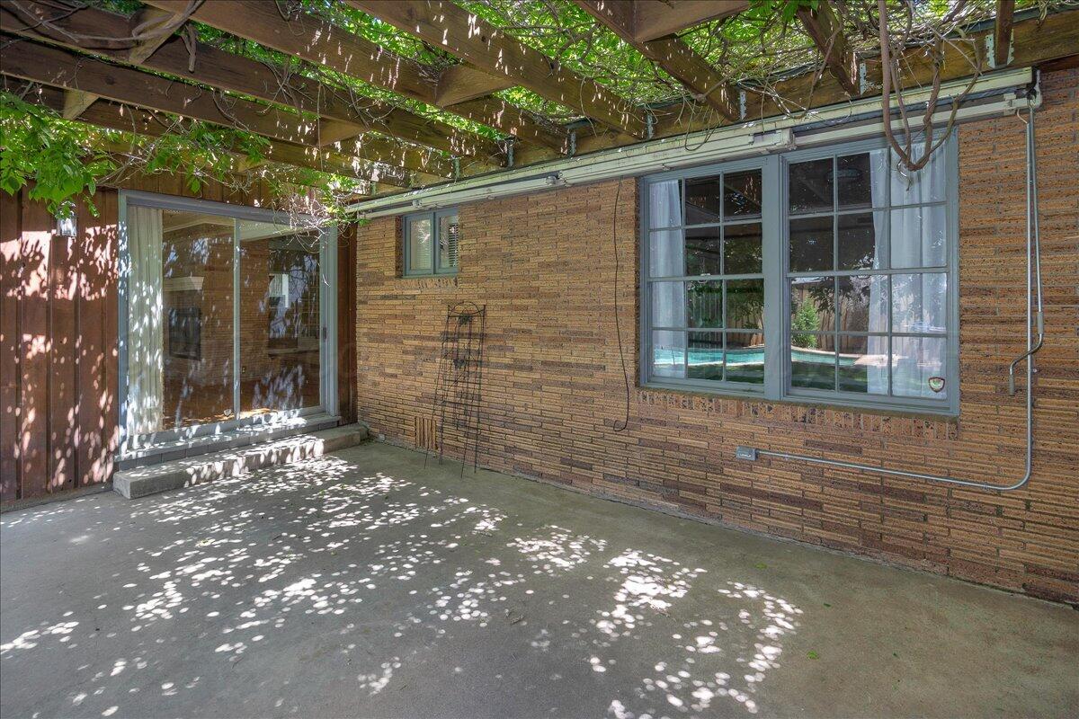 1805 S Julian Boulevard Property Photo 36