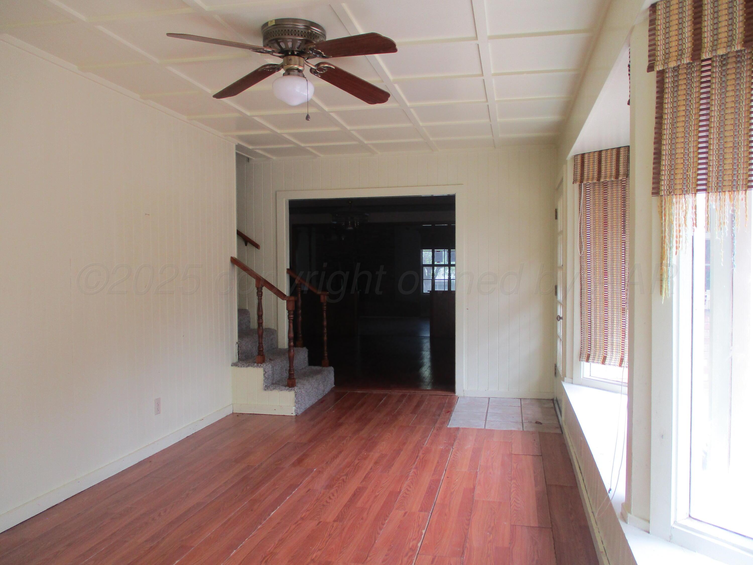 7000 Euclid Street Property Photo 21